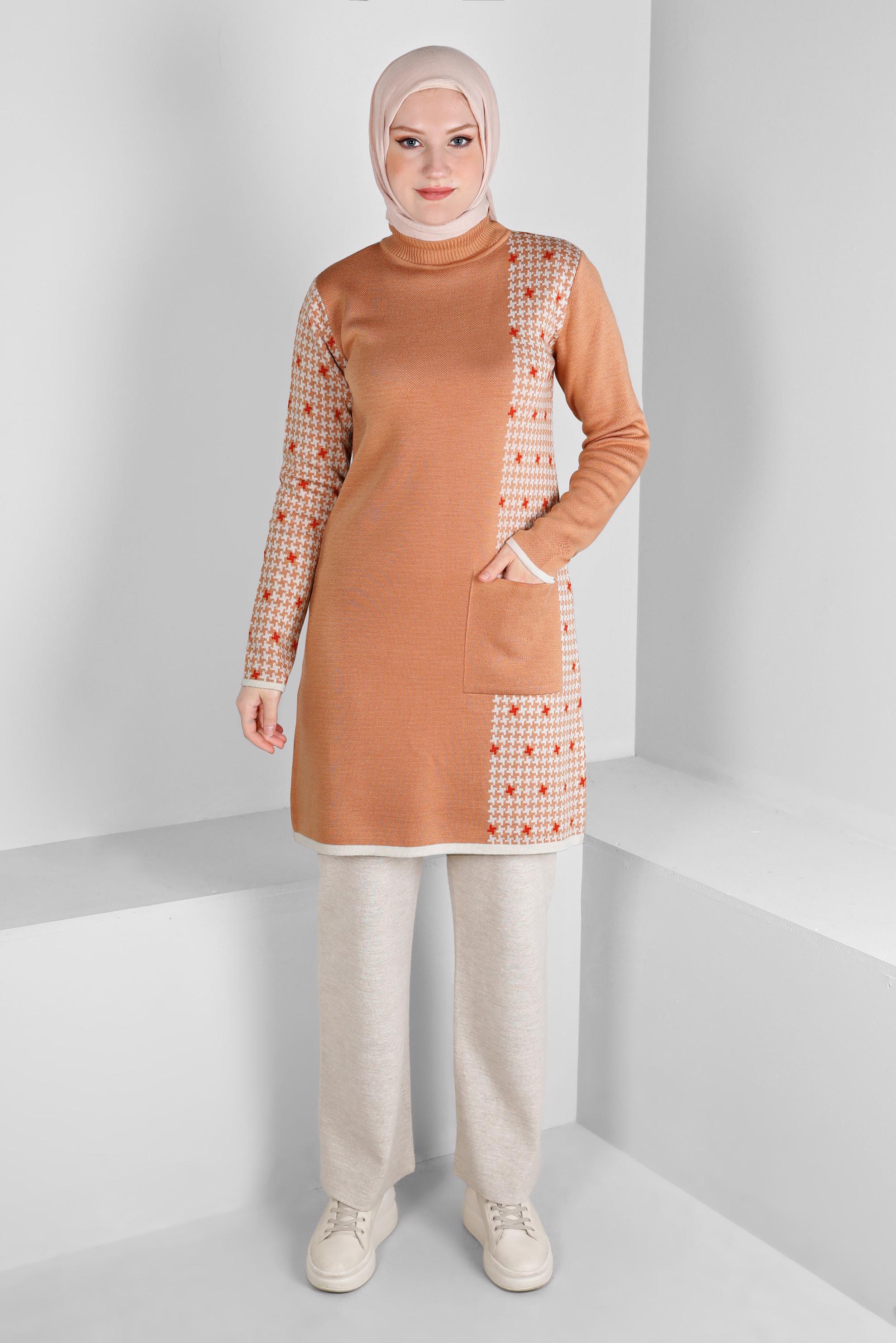 Tesettür giyim PUDRA DESENLİ CEPLİ TRİKO TUNİK 43177