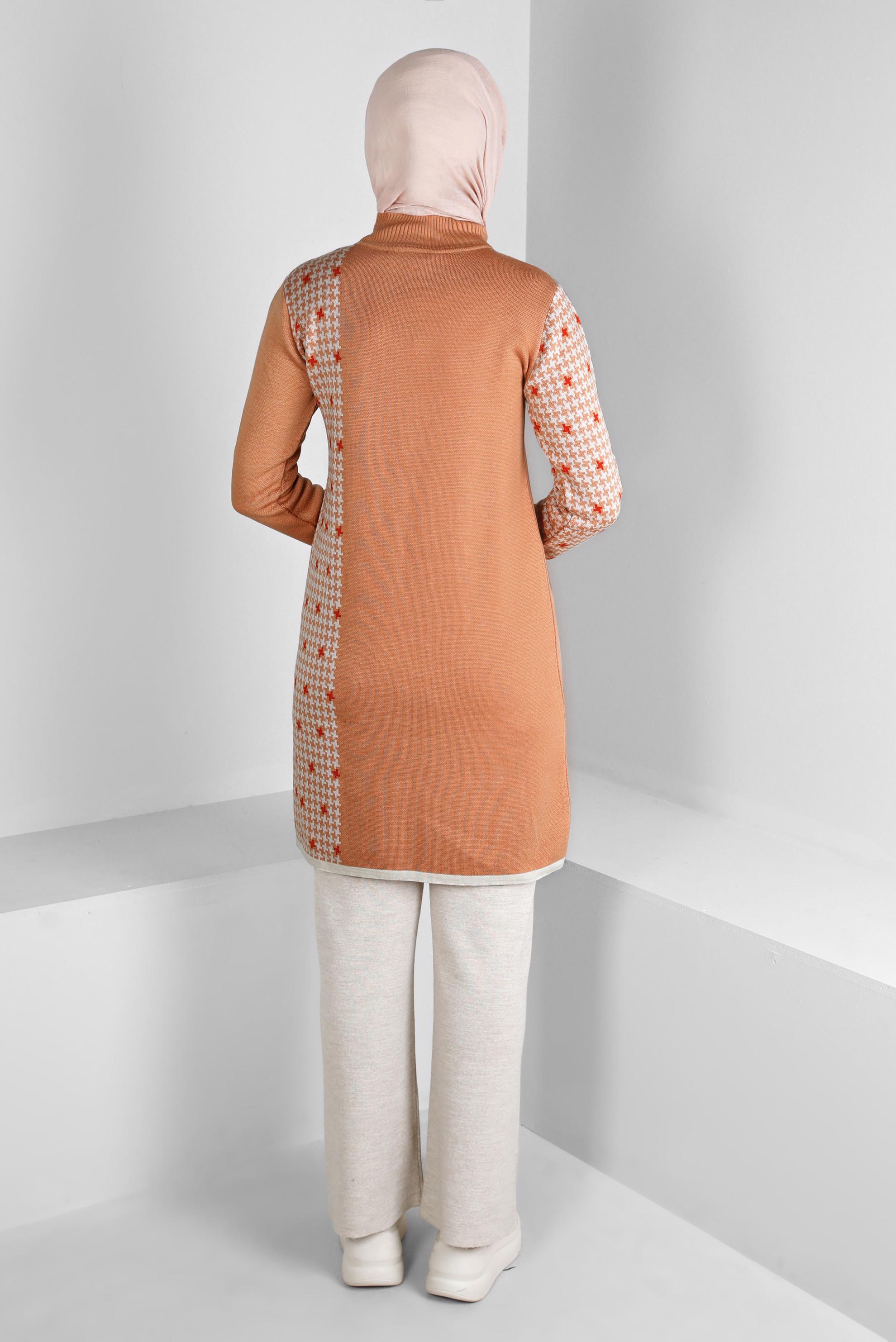 Tesettür giyim PUDRA DESENLİ CEPLİ TRİKO TUNİK 43177