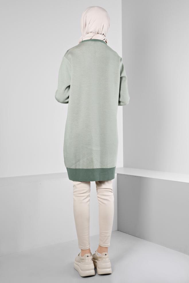 Vêtements hijab VERT TUNIQUE EN MAILLE MOTIF FLEURI 43178 - ALVİNA