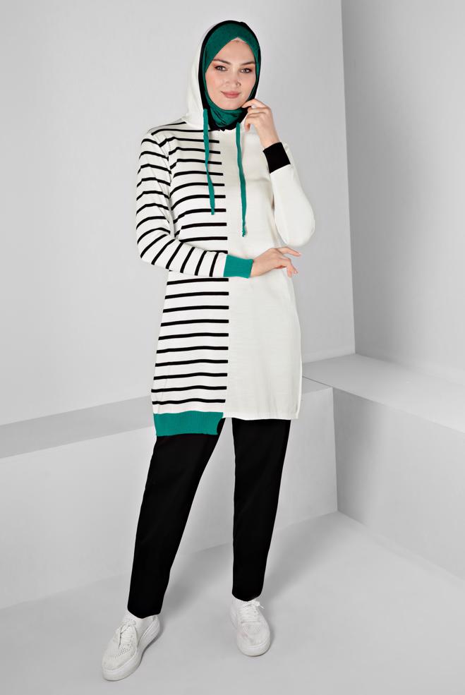 Tesettür giyim BEJ ÇİZGİLİ KAPÜŞONLU TRİKO TUNİK 43179  - ALVİNA