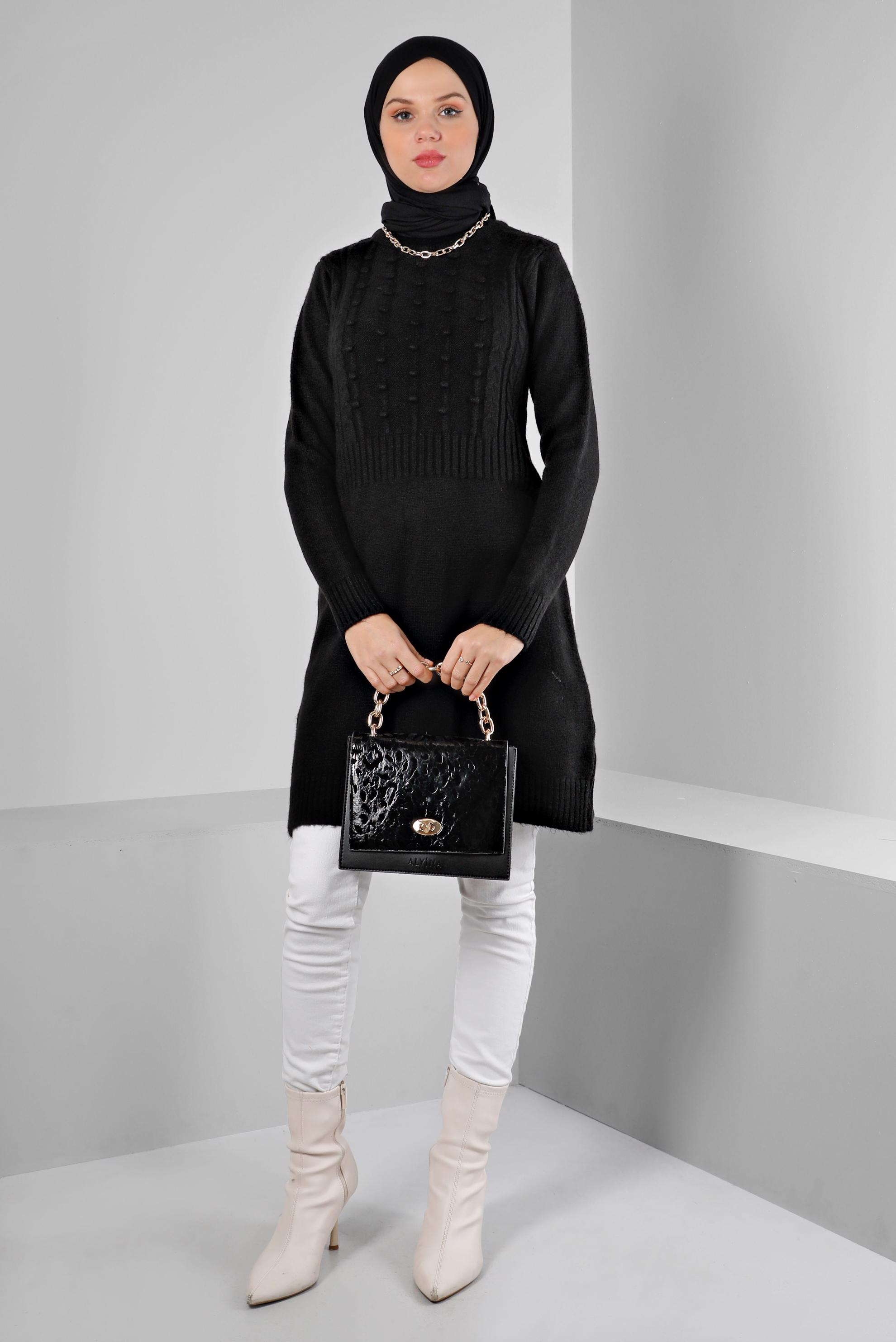 Tesettür giyim SİYAH PONPON DETAYLI BOĞAZLI TRİKO TUNİK 43182