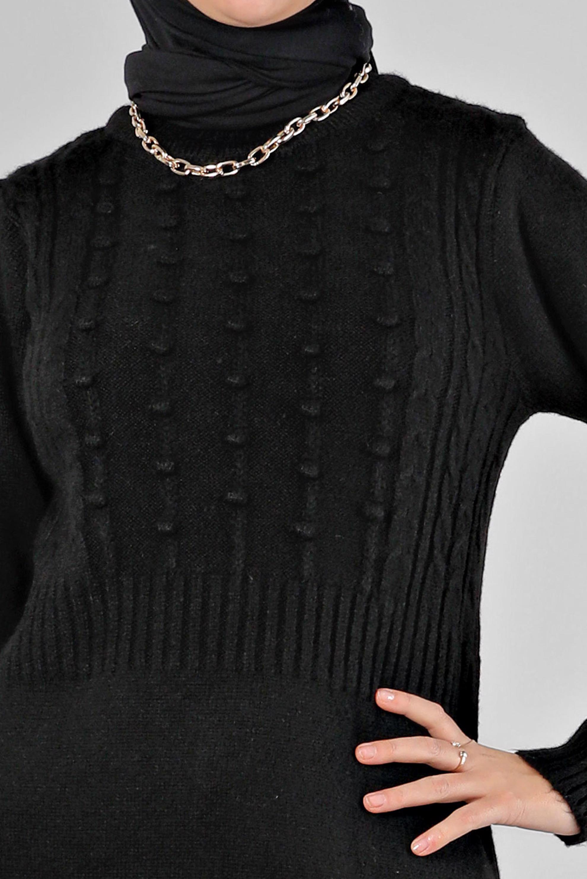 Tesettür giyim SİYAH PONPON DETAYLI BOĞAZLI TRİKO TUNİK 43182