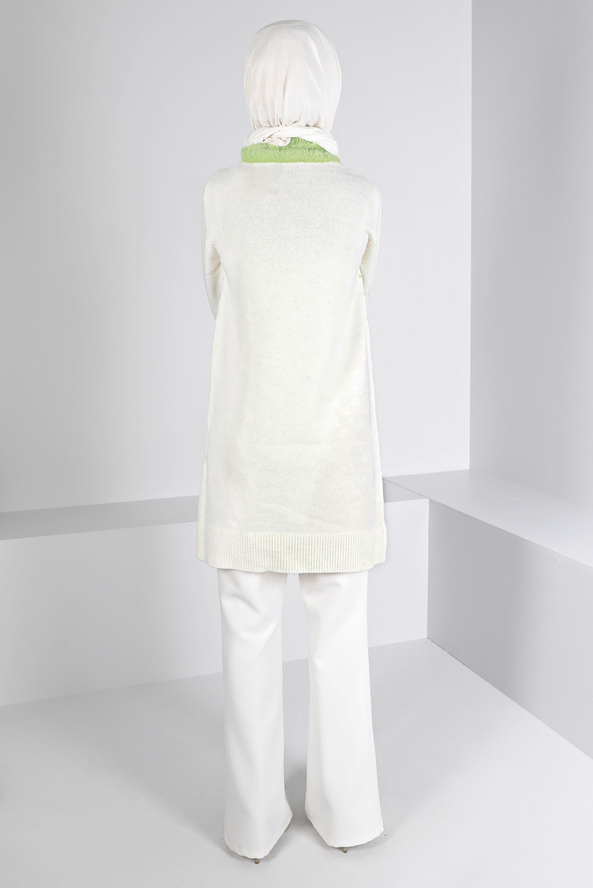 Tesettür giyim BEJ TÜYLÜ BOĞAZLI TRİKO TUNİK 43241