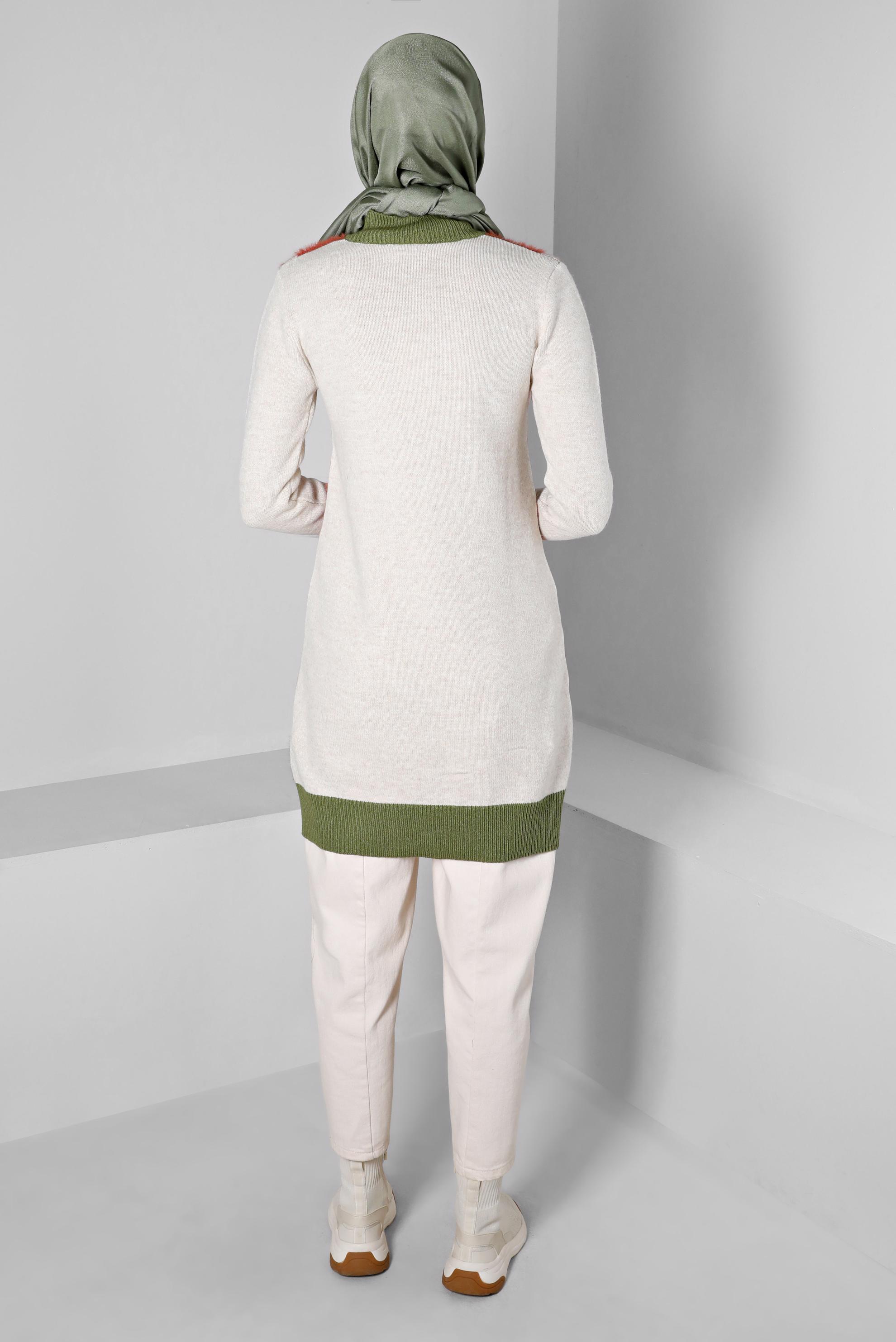 Tesettür giyim BEJ KARE DESENLİ RENKLİ TRİKO TUNİK 43243 