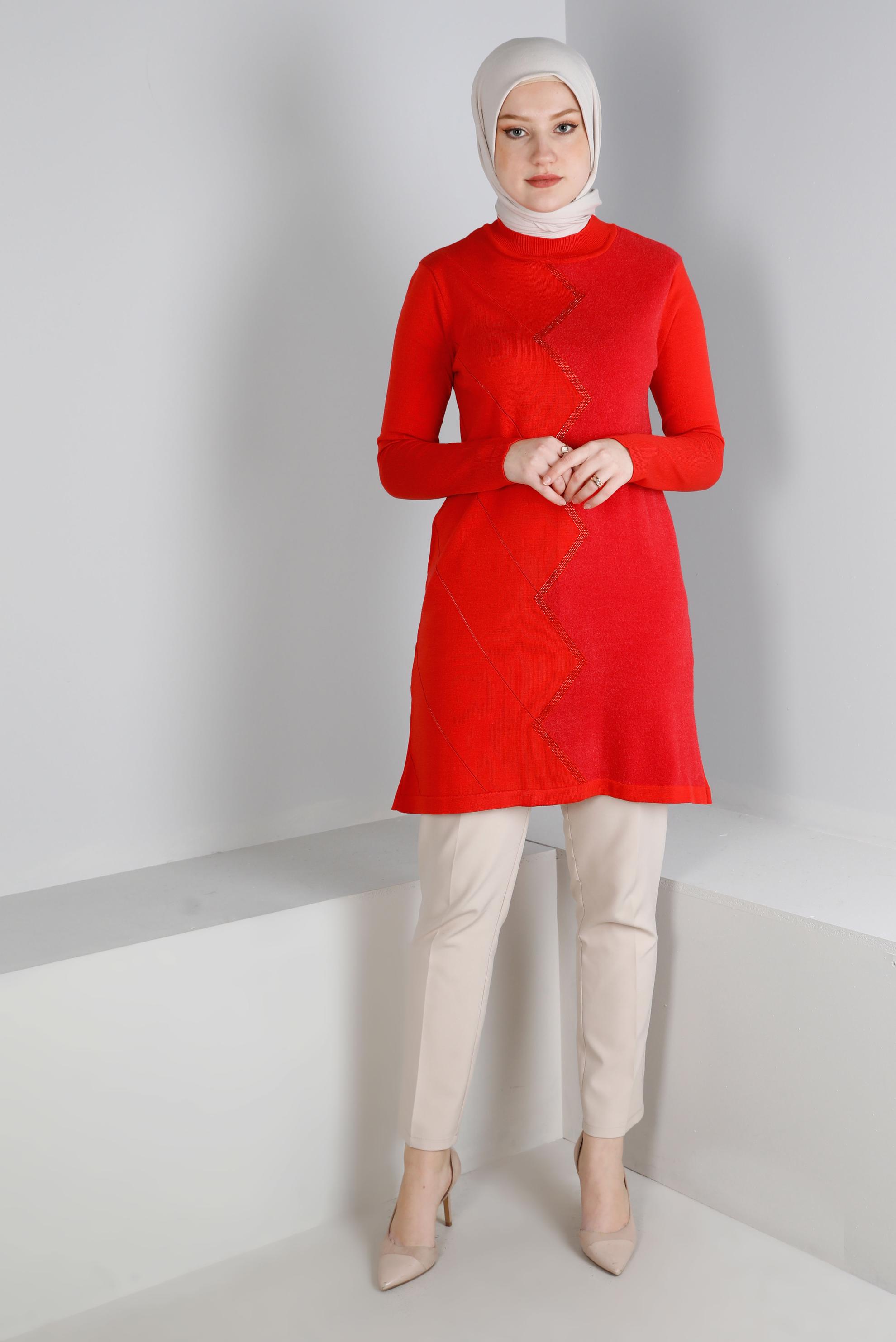 Tesettür giyim KIRMIZI DESENLİ AKRİLİK TRİKO TUNİK 43246