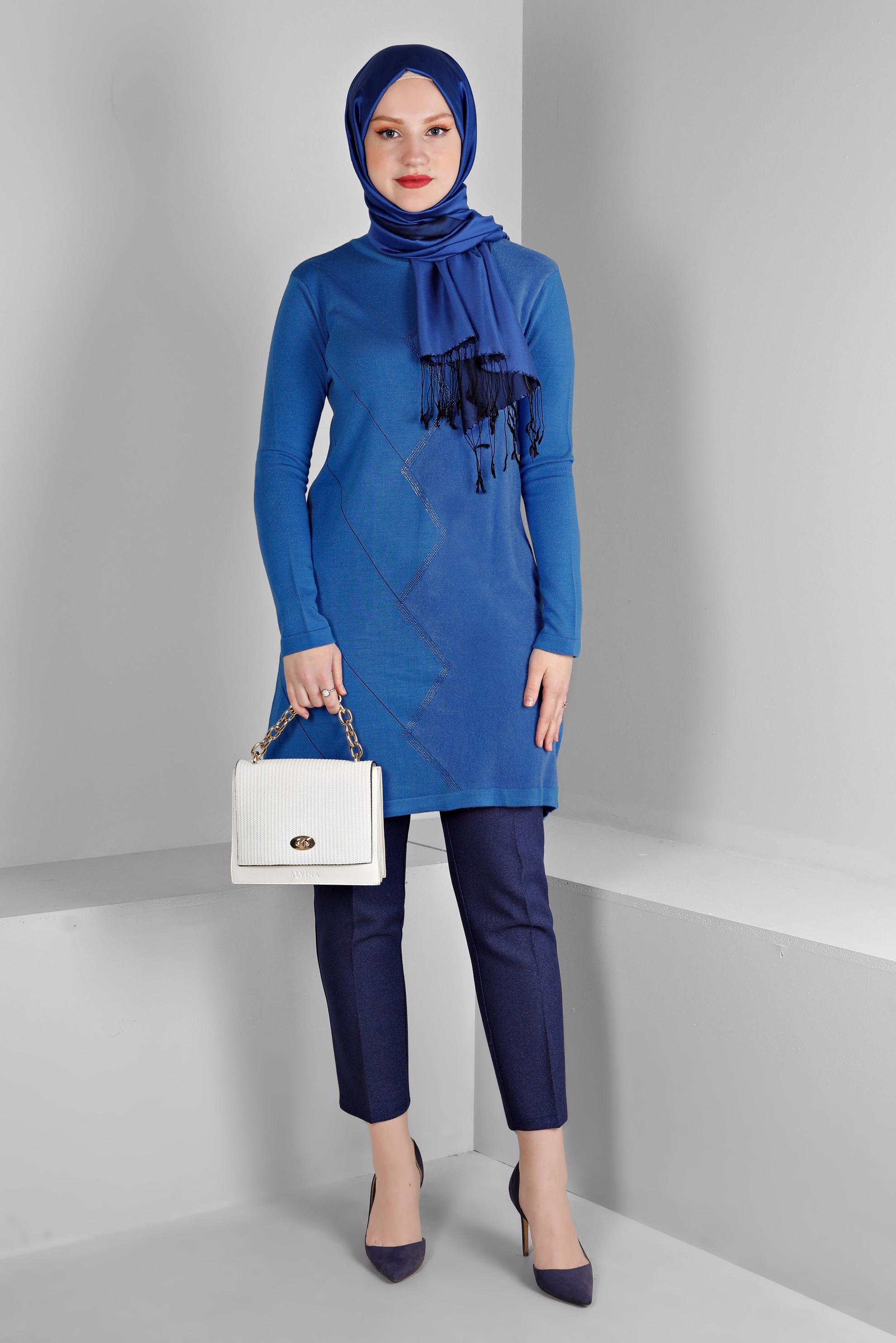 Tesettür giyim LACİVERT DESENLİ AKRİLİK TRİKO TUNİK 43246