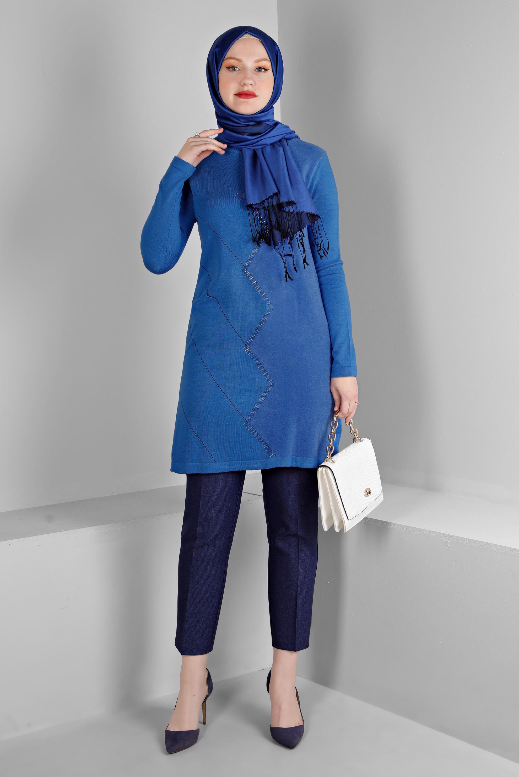 Tesettür giyim LACİVERT DESENLİ AKRİLİK TRİKO TUNİK 43246