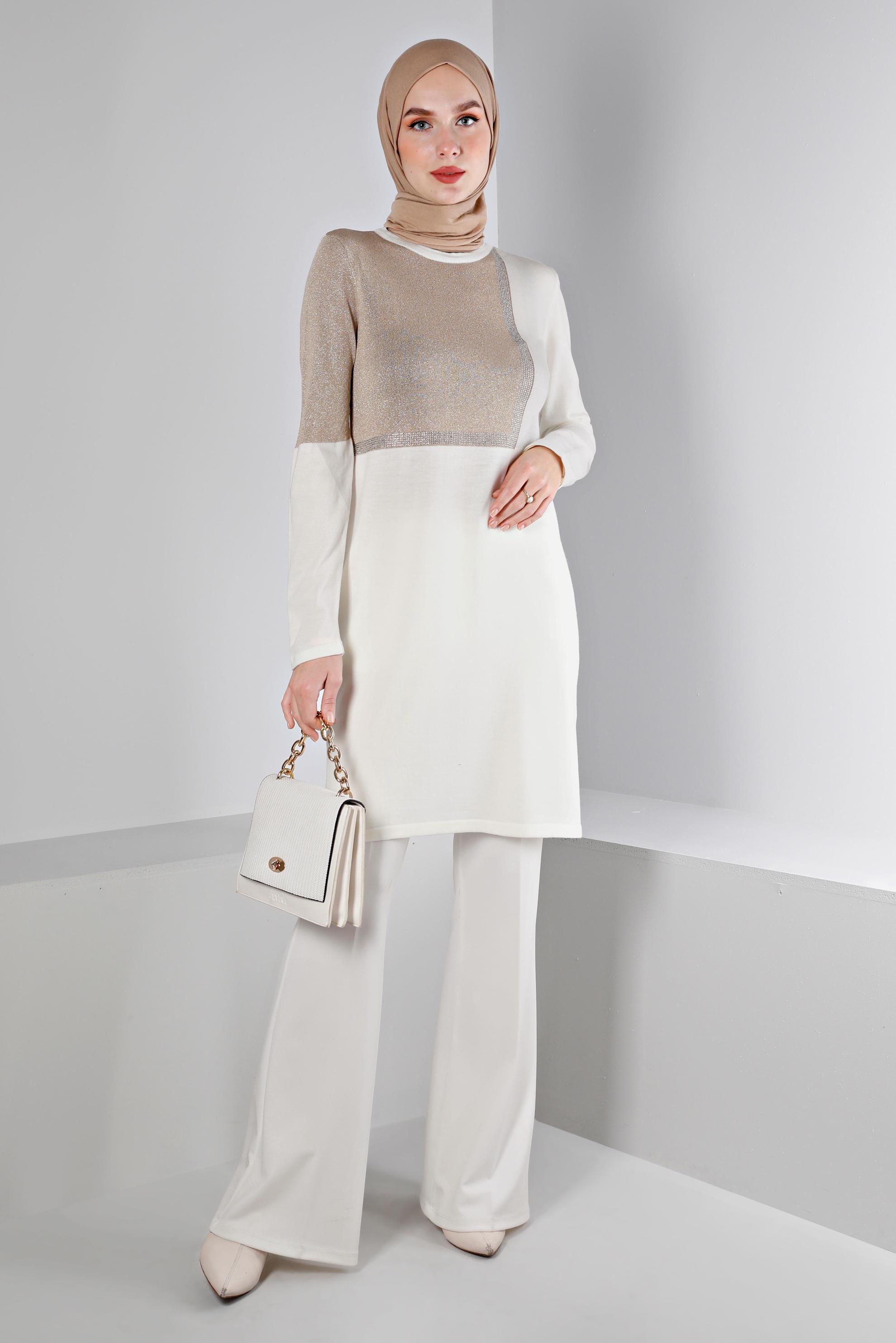 Tesettür giyim BEYAZ SİMLİ TRİKO TUNİK 43247 