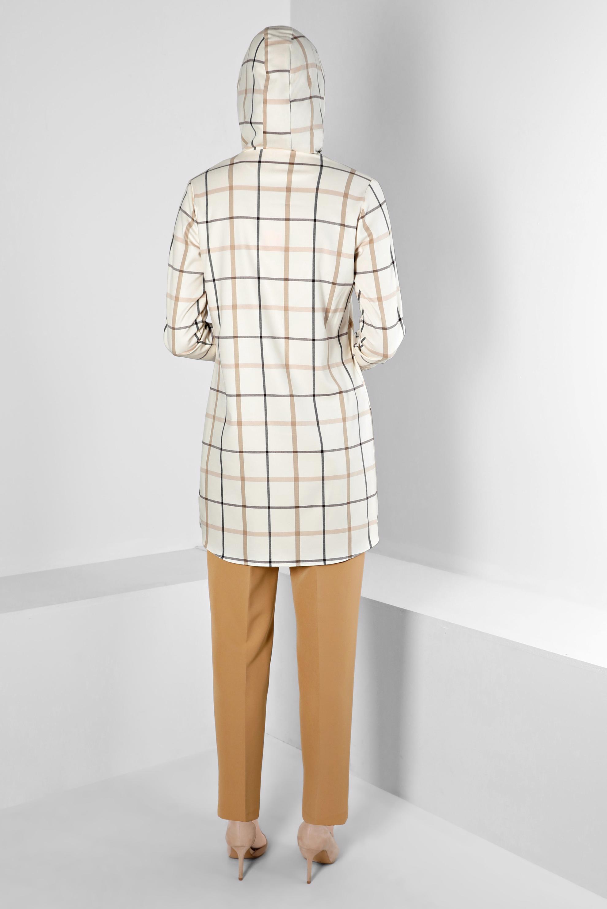 Tesettür giyim EKRU EKOSE KAPÜŞONLU TUNİK 43257 