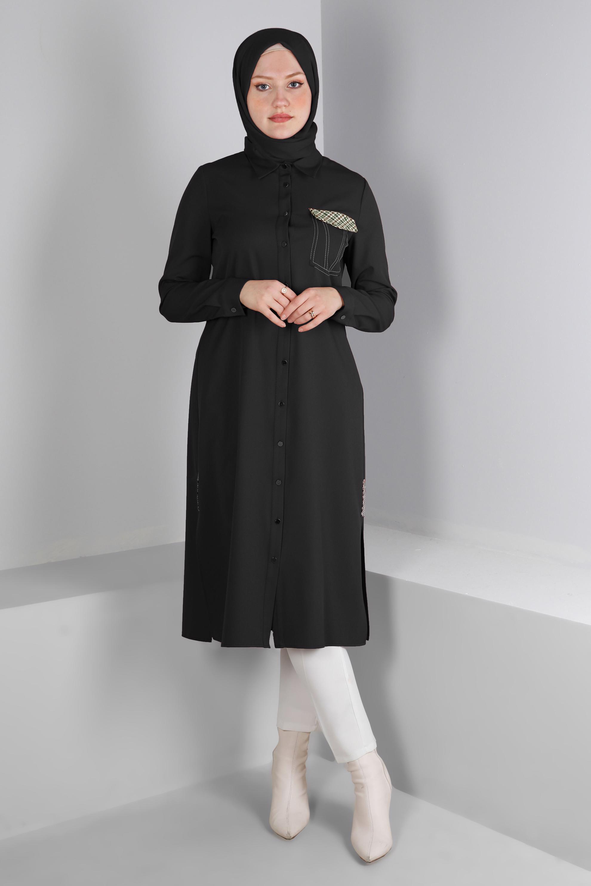 Tesettür giyim SİYAH DÜĞMELİ KAZAYAĞI DETAYLI TUNİK 43258