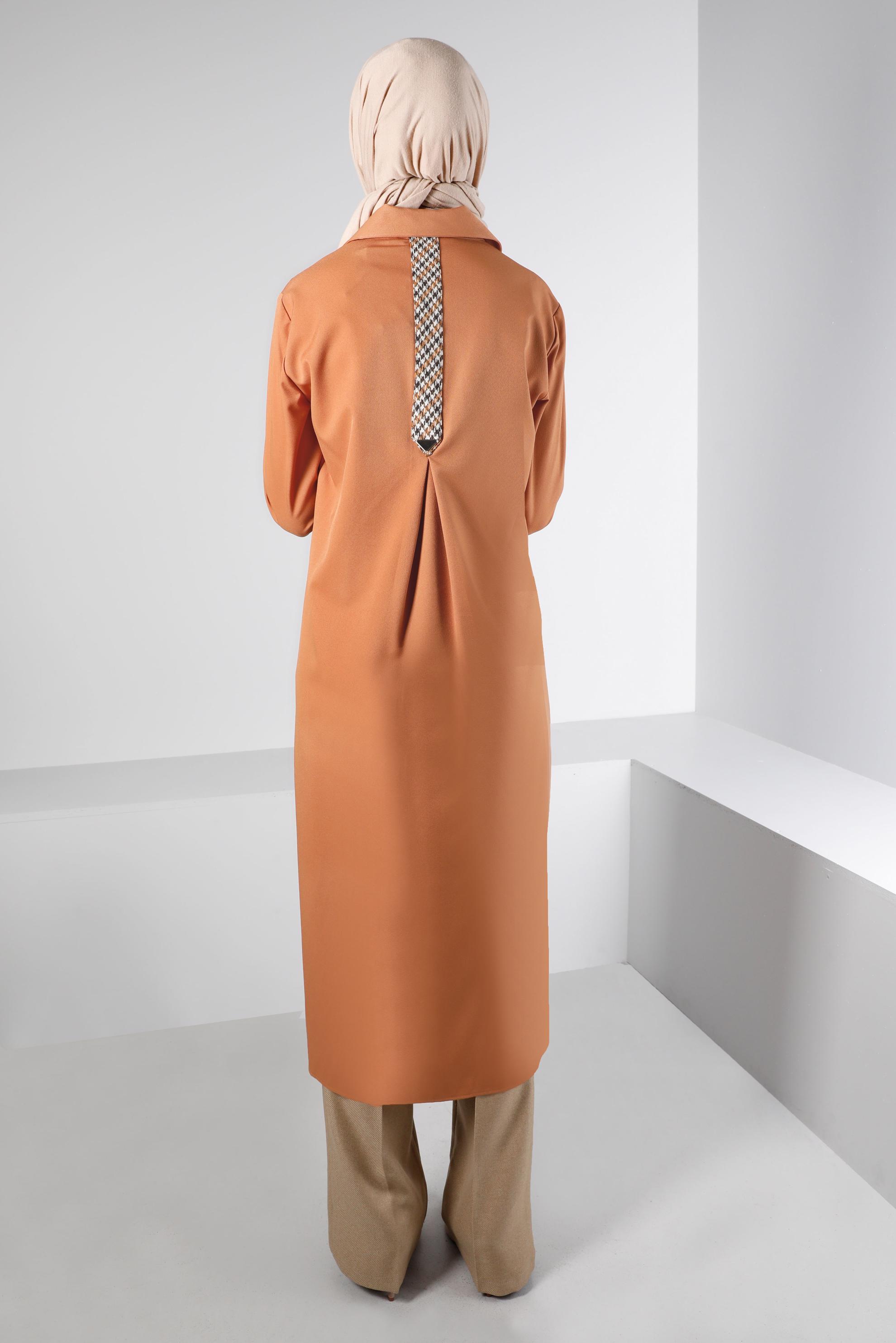 Tesettür giyim SARI DÜĞMELİ KAZAYAĞI DETAYLI TUNİK 43258