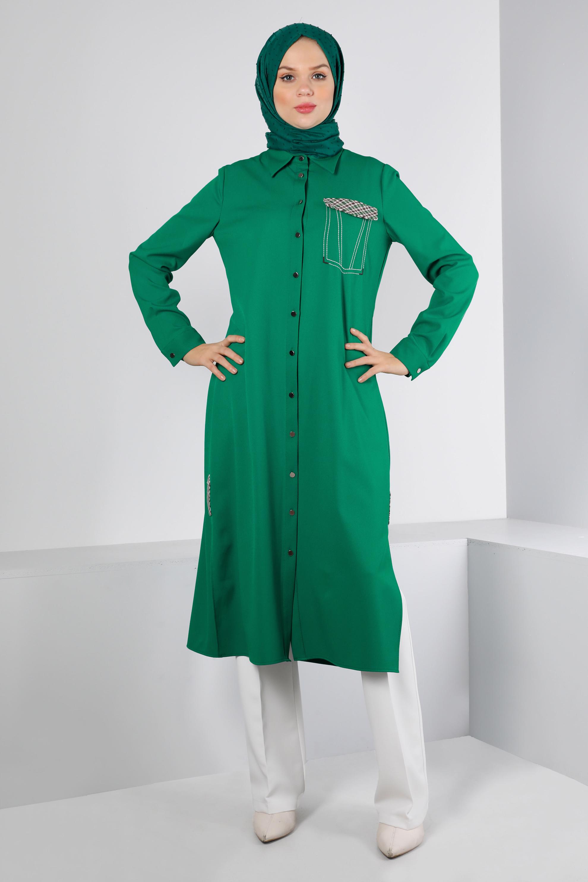 Tesettür giyim YEŞİL DÜĞMELİ KAZAYAĞI DETAYLI TUNİK 43258