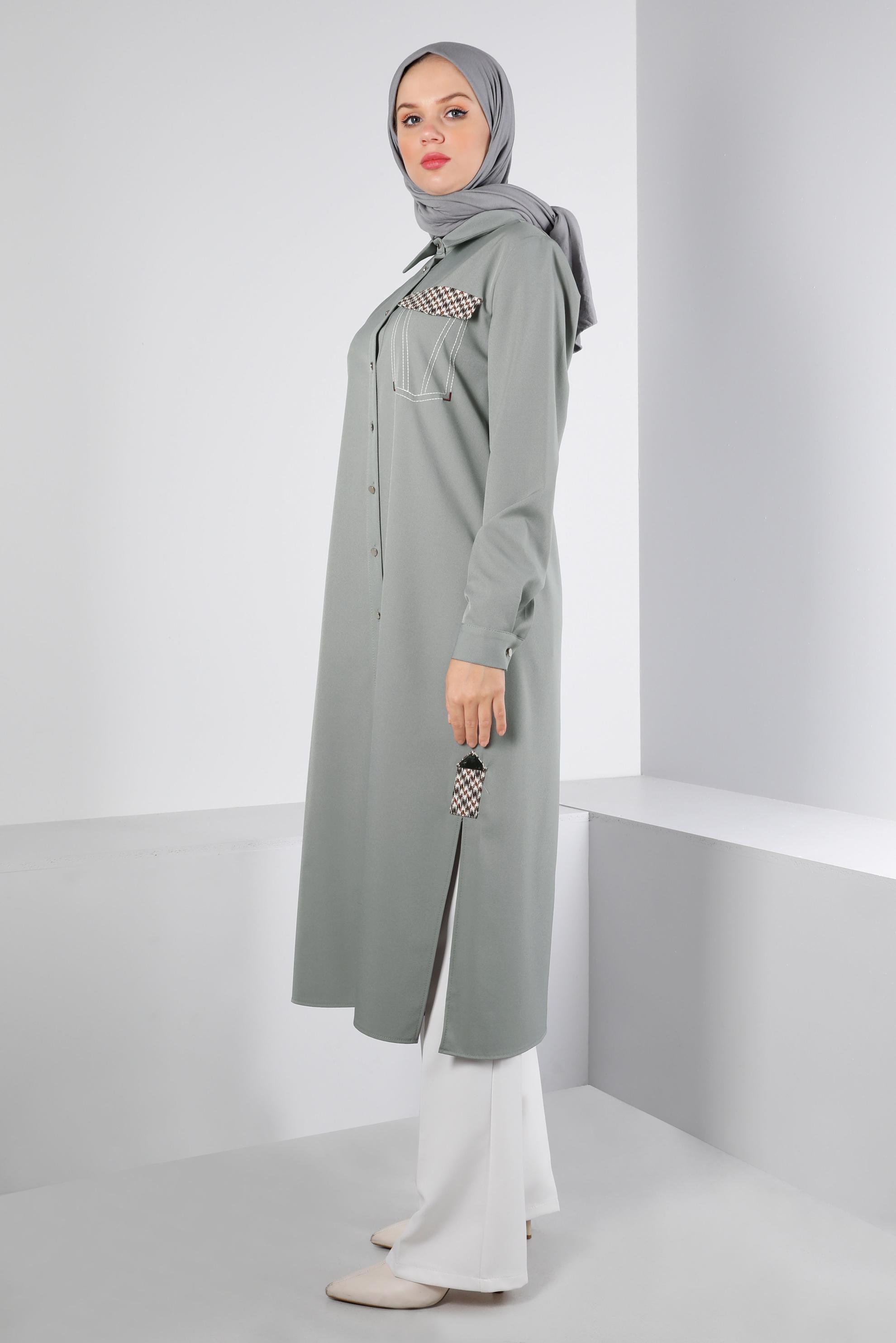 Tesettür giyim YEŞİL DÜĞMELİ KAZAYAĞI DETAYLI TUNİK 43258