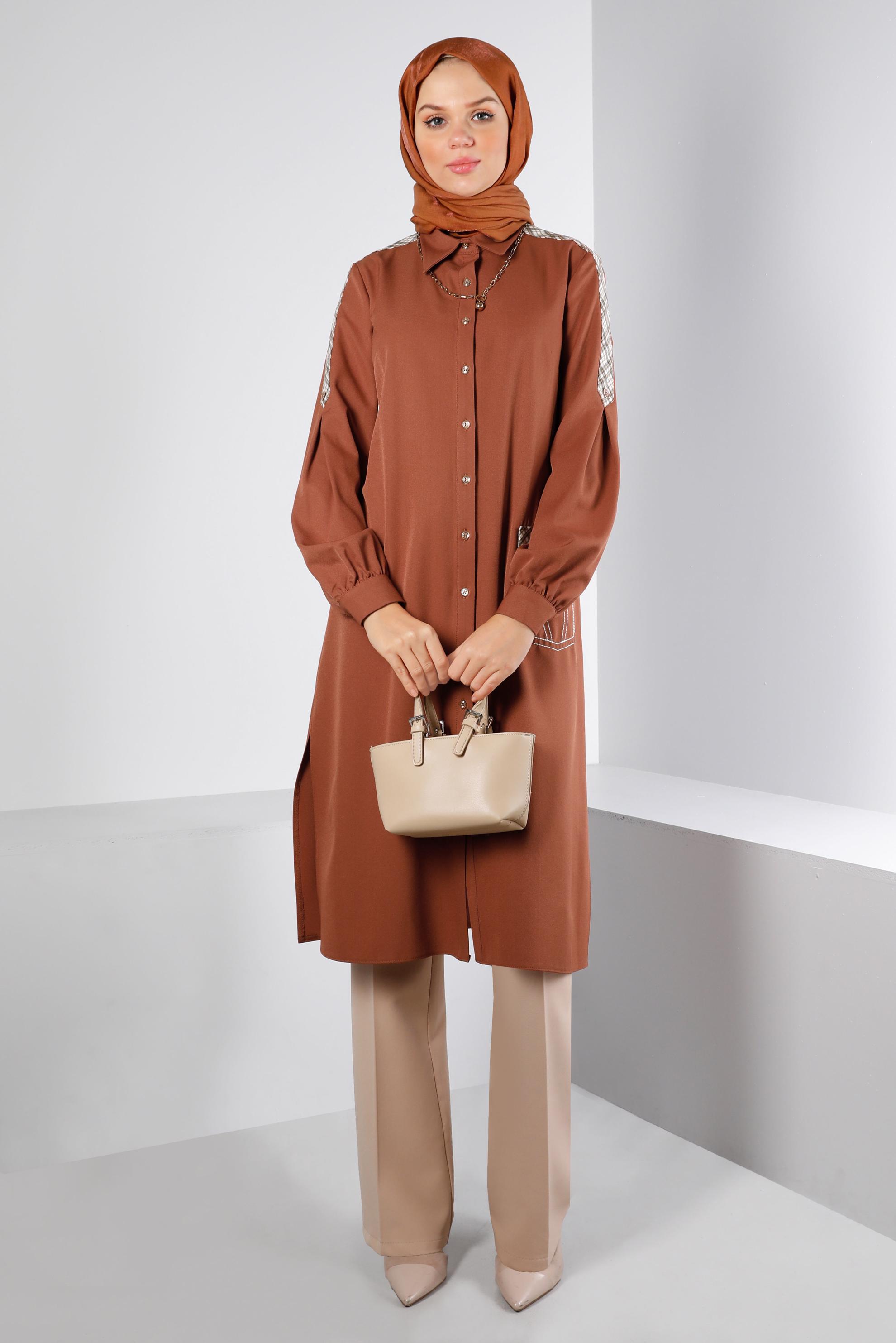 Tesettür giyim TABA EKOSE DETAYLI DÜĞMELİ TUNİK 43261