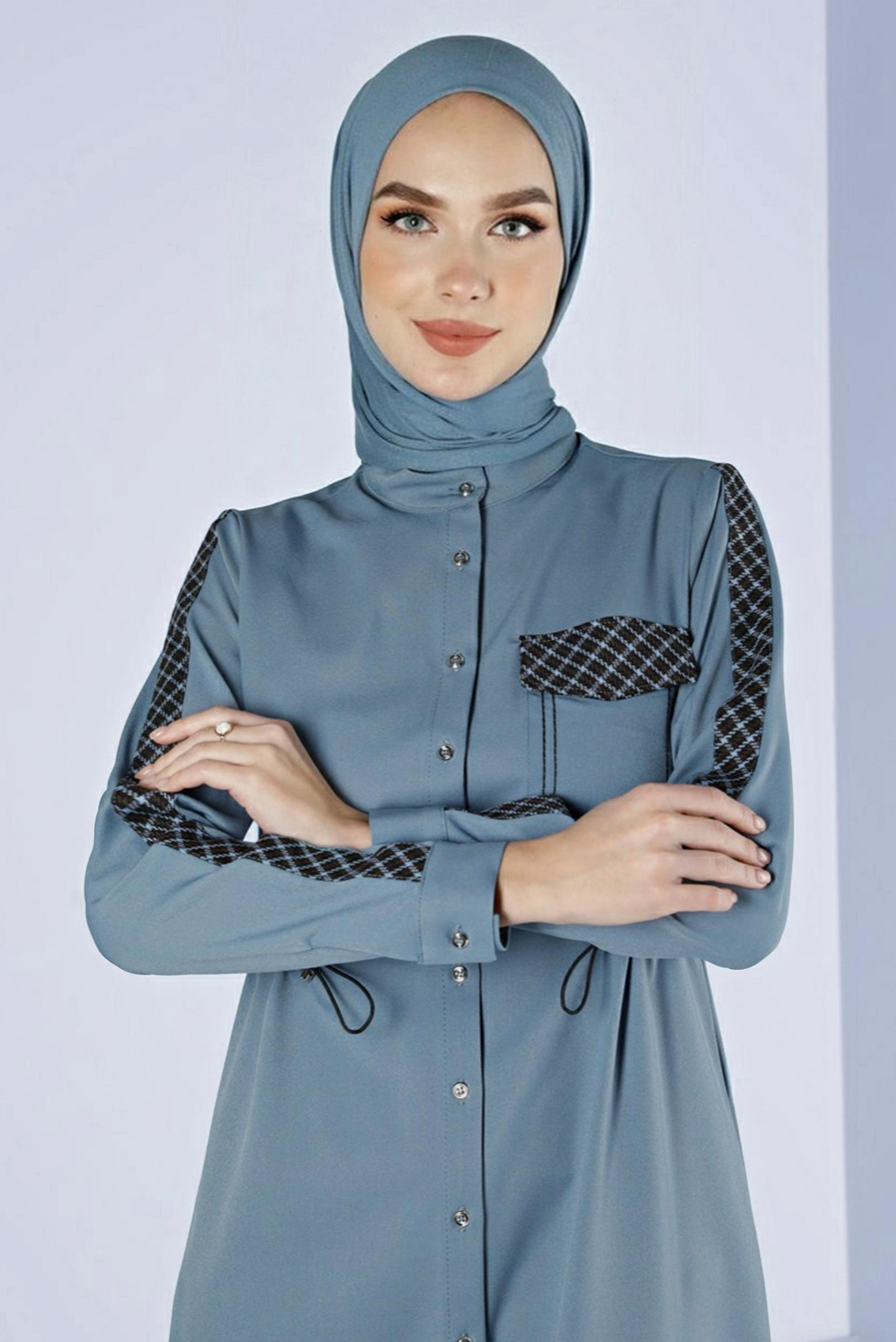 Tesettür giyim MAVİ BELİ BÜZGÜLÜ EKOSE DETAYLI TUNİK 43273