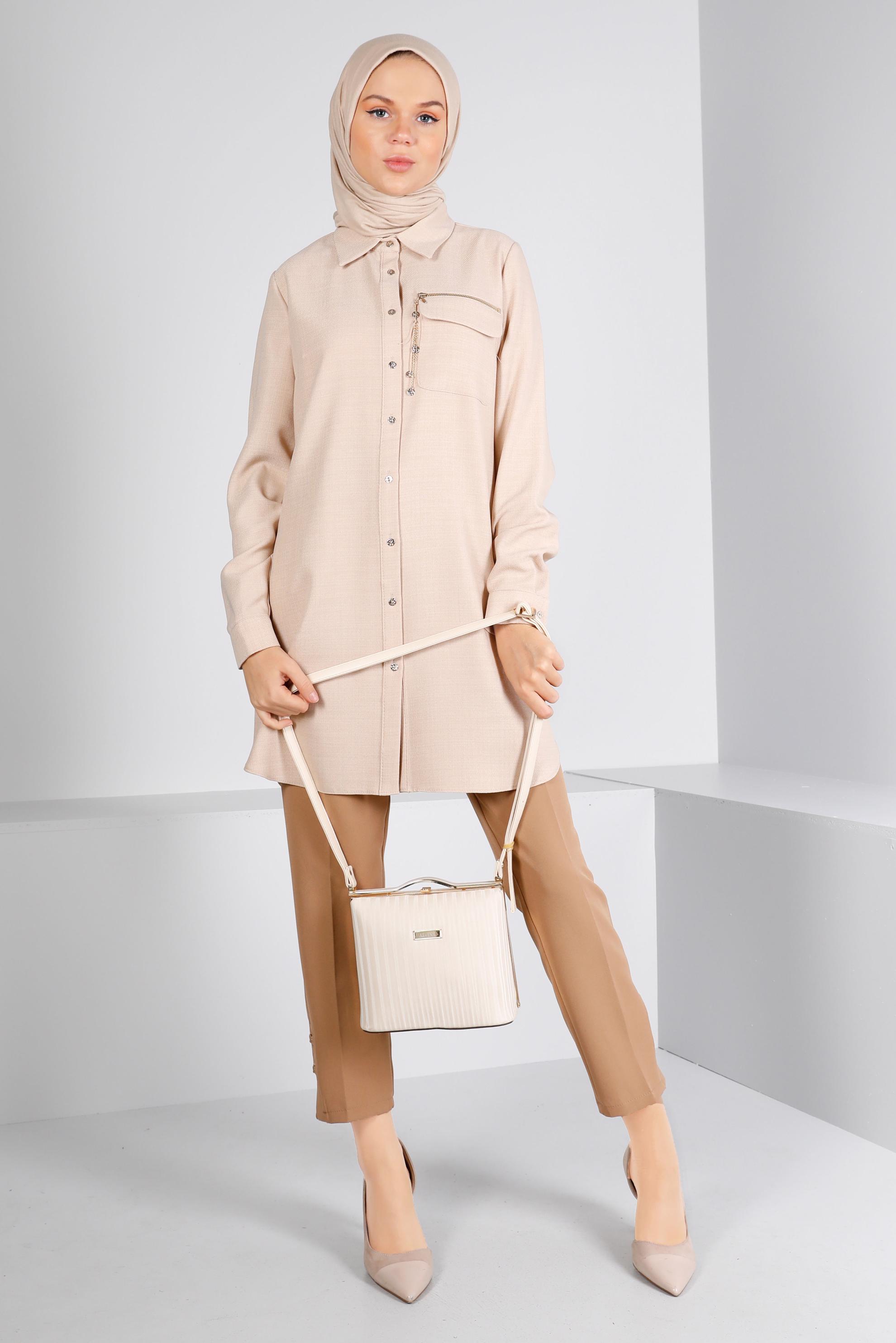 Tesettür giyim BEJ FERMUAR DETAYLI CEPLİ TUNİK 43281