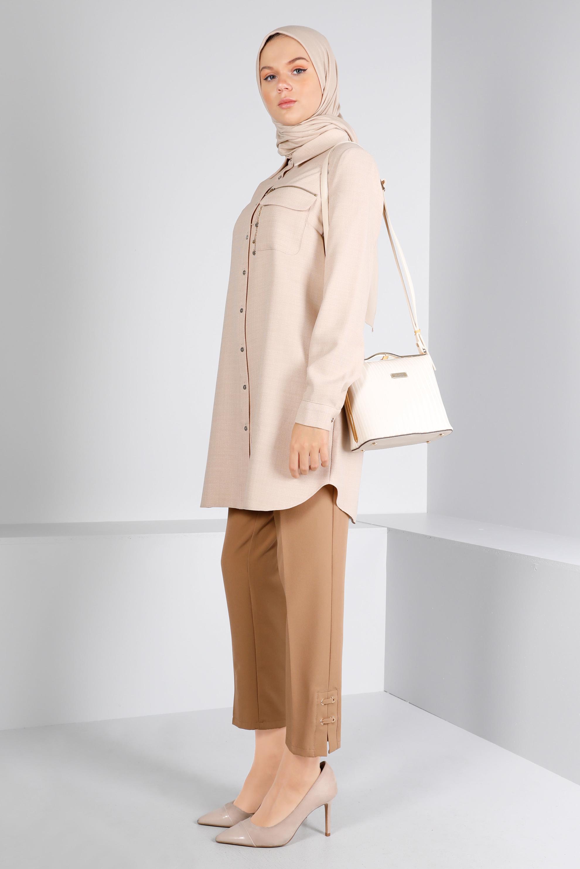 Tesettür giyim BEJ FERMUAR DETAYLI CEPLİ TUNİK 43281