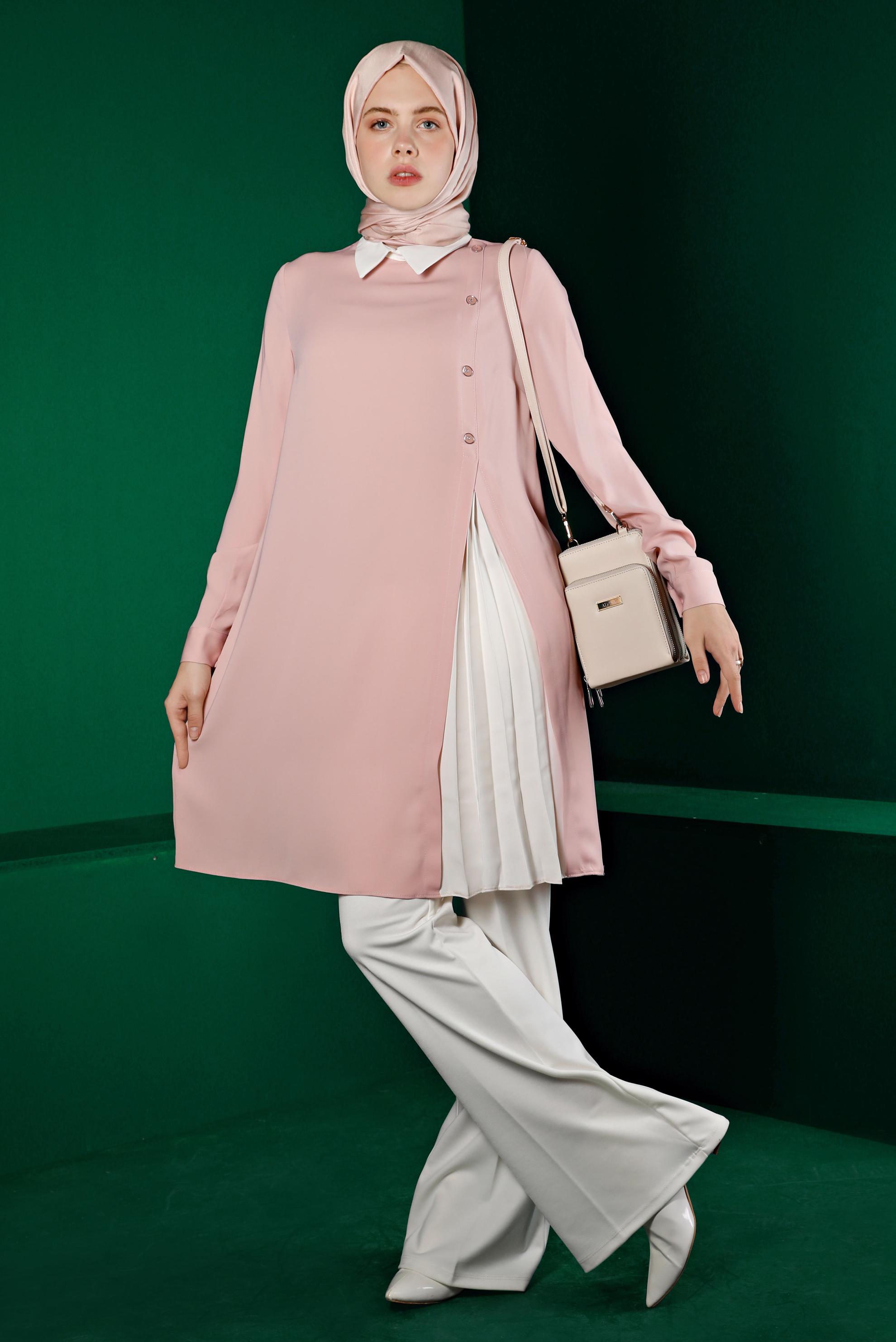 Tesettür giyim PUDRA PİLİSE DETAYLI DÜĞMELİ TUNİK 43284