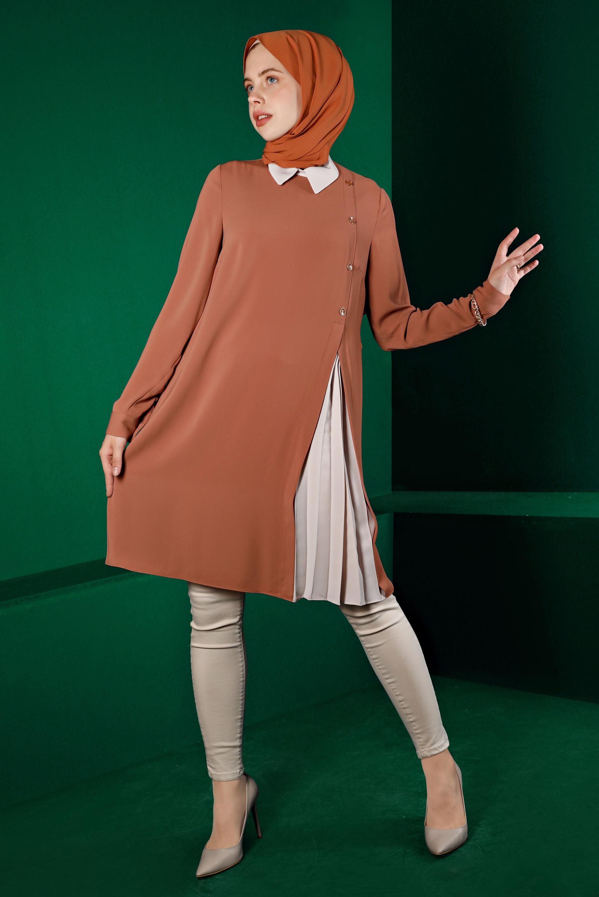 Tesettür giyim KAHVE PİLİSE DETAYLI DÜĞMELİ TUNİK 43284