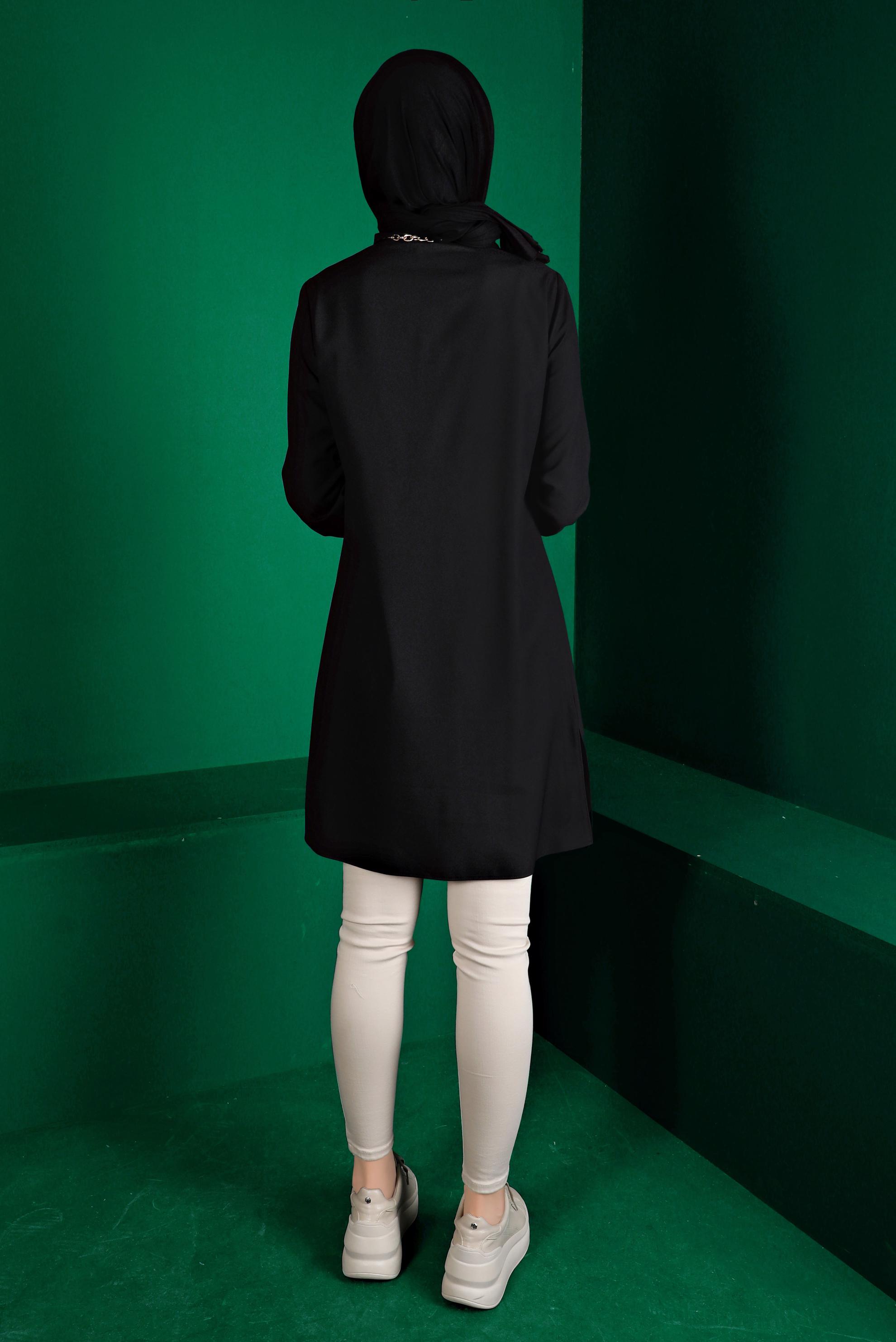 Tesettür giyim SİYAH NAKIŞ DETAYLI DÜĞMELİ TUNİK 43286 