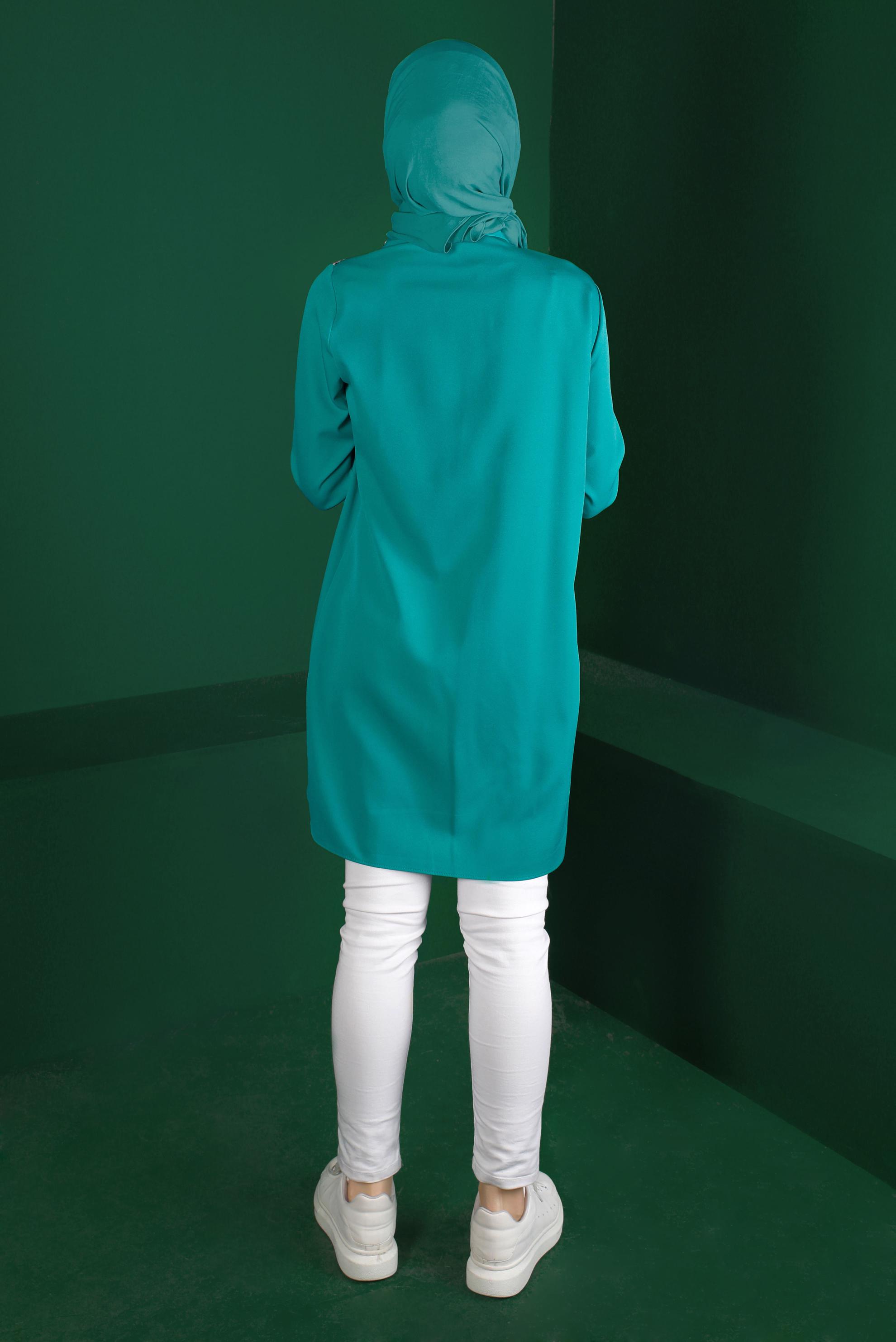 Tesettür giyim YEŞİL KAZAYAĞI DESEN DETAYLI DÜĞMELİ TUNİK 43288 