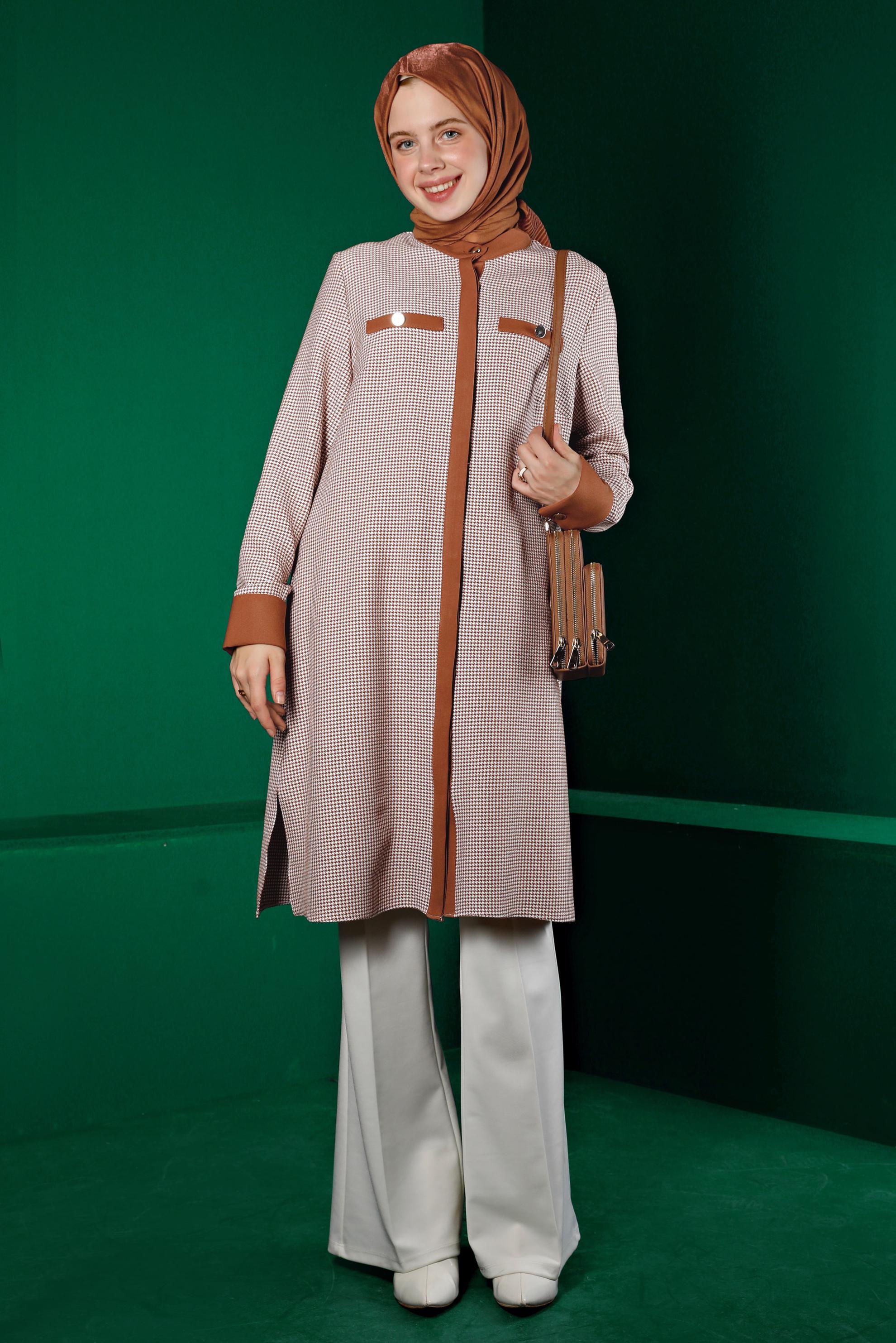 Tesettür giyim TABA GİZLİ DÜĞMELİ KAZAYAĞI DESENLİ TUNİK 43291 