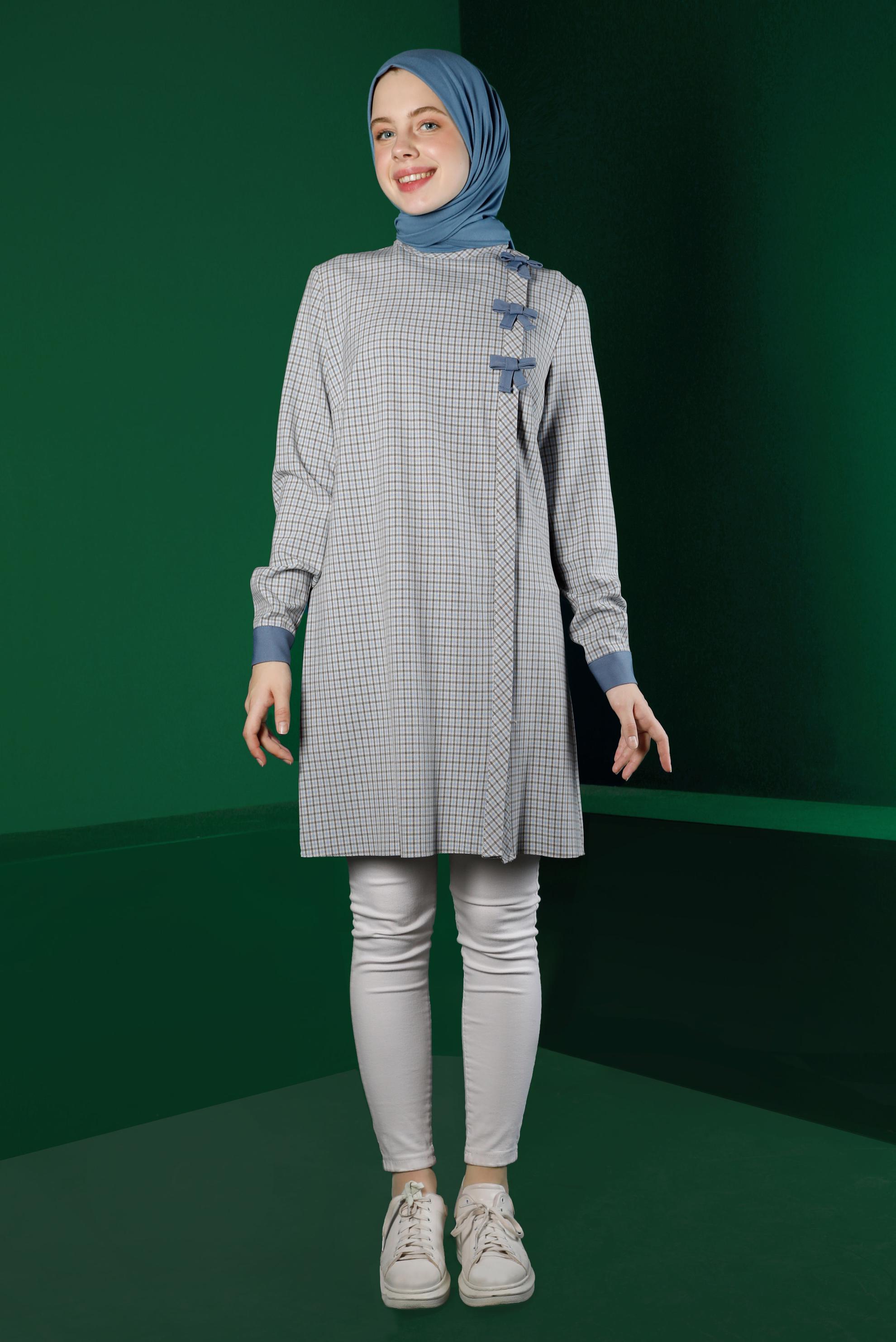 Tesettür giyim MAVİ EKOSE DESEN FİYONK DETAYLI TUNİK 43298 