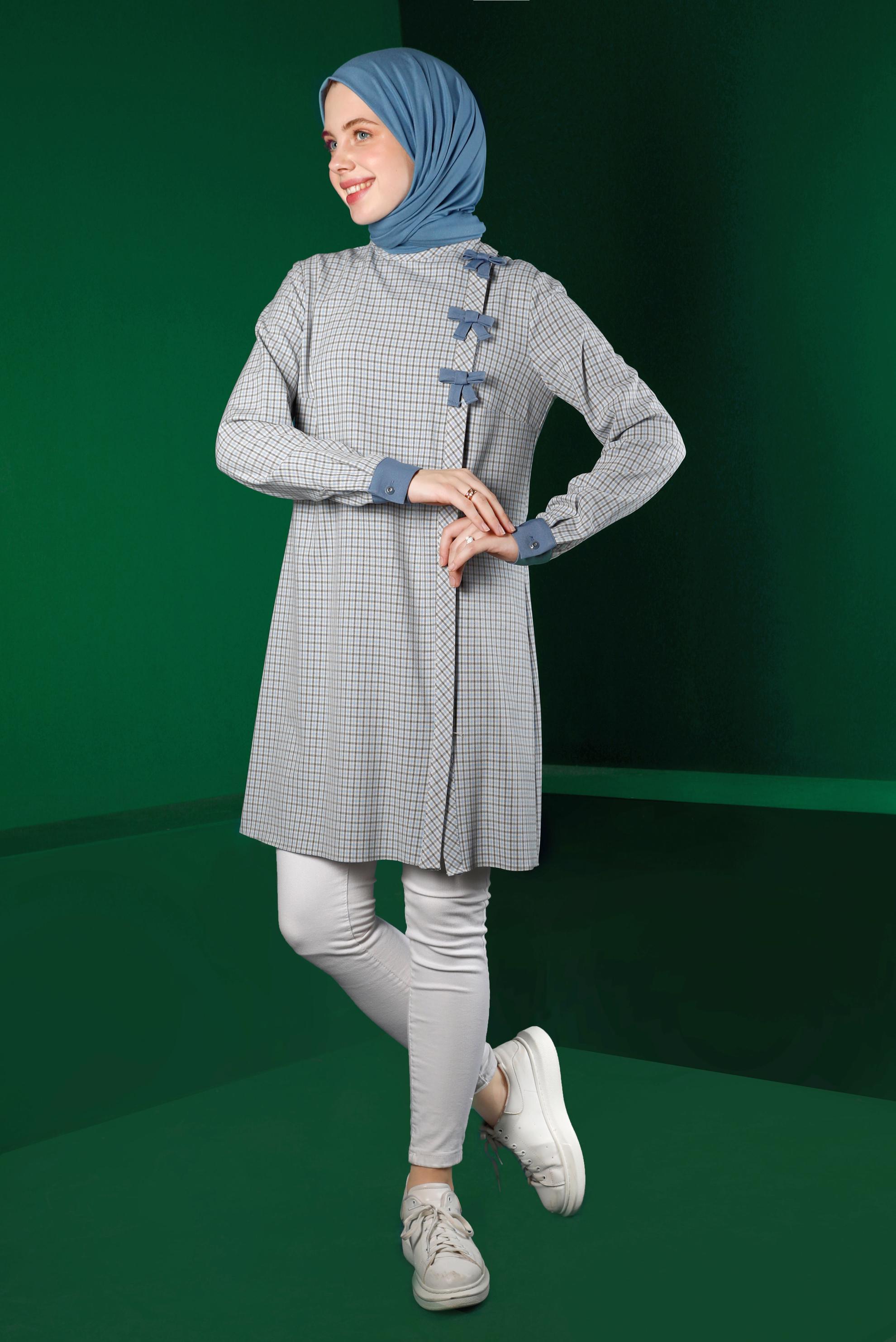 Tesettür giyim MAVİ EKOSE DESEN FİYONK DETAYLI TUNİK 43298 