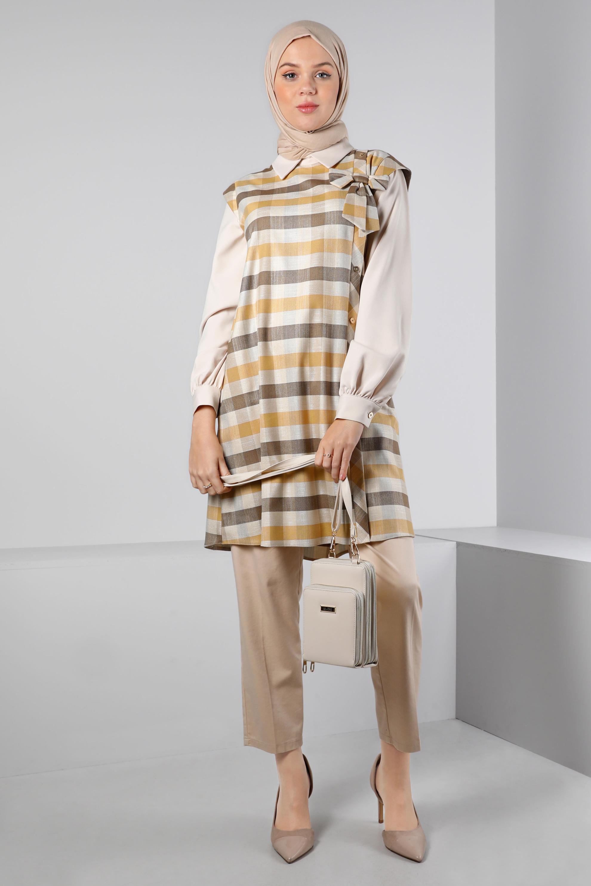 Tesettür giyim SARI FİYONK DETAYLI DÜĞMELİ TUNİK 43311