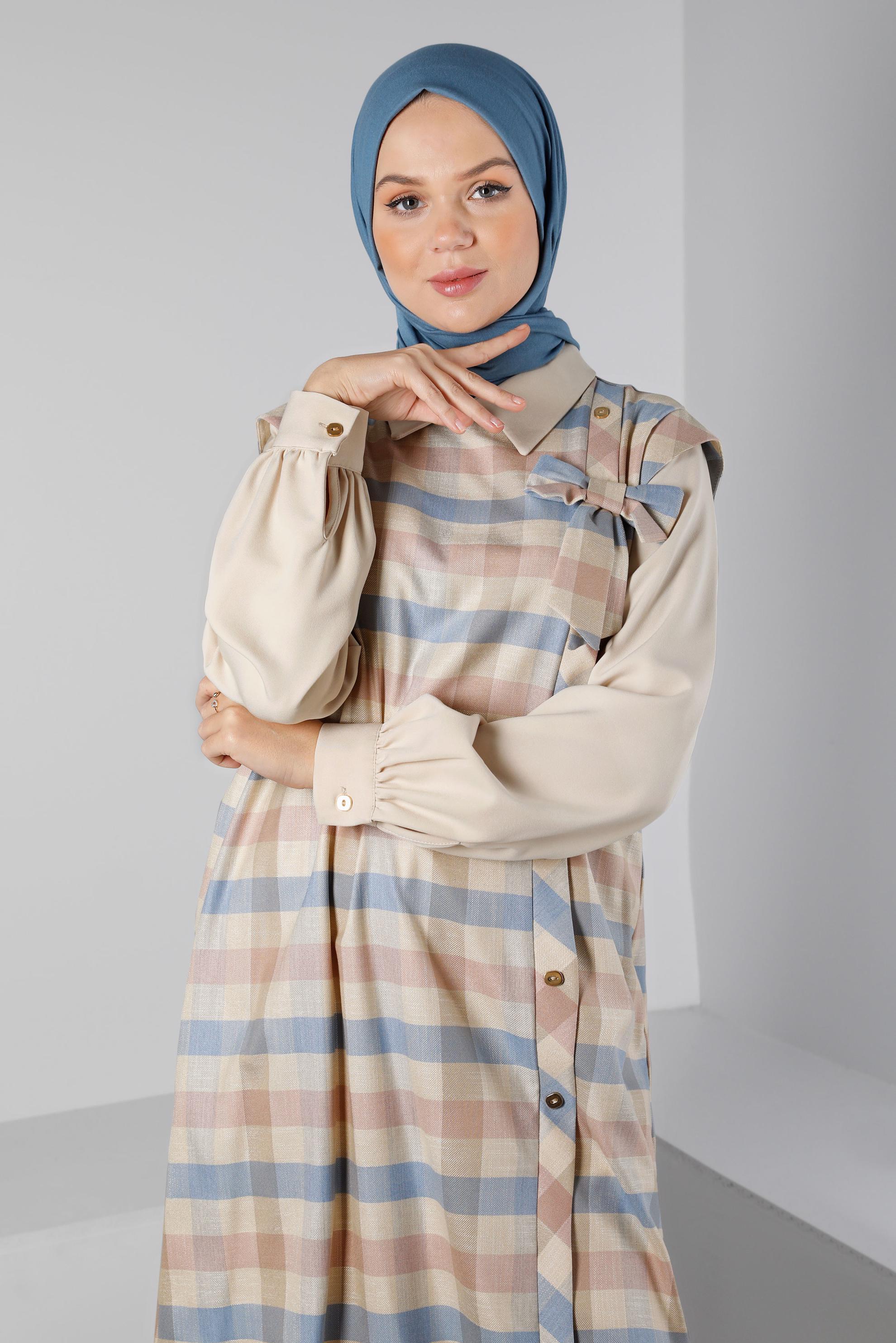 Tesettür giyim PUDRA FİYONK DETAYLI DÜĞMELİ TUNİK 43311