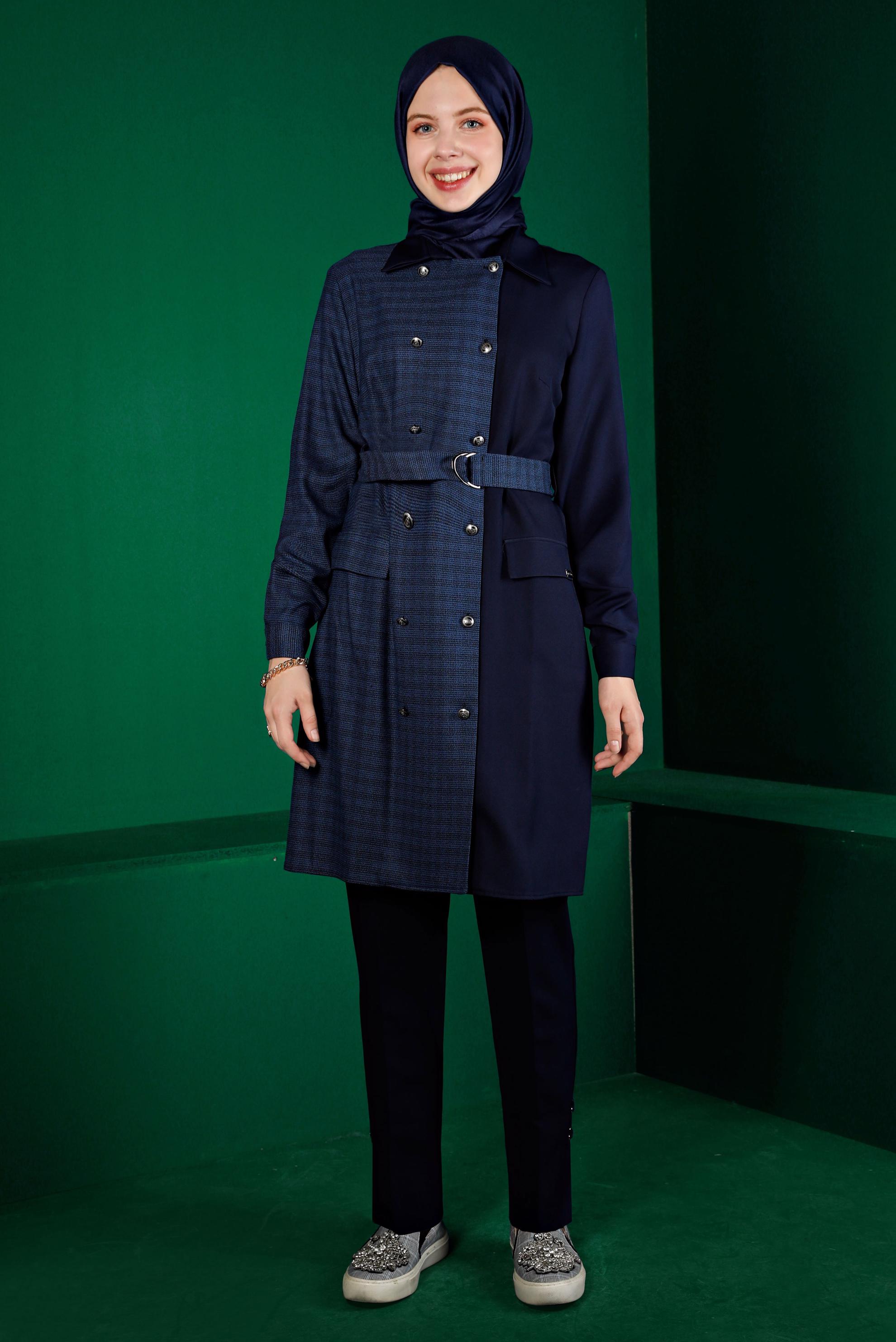 Tesettür giyim LACİVERT EKOSE DETAYLI KEMERLİ TUNİK 43312