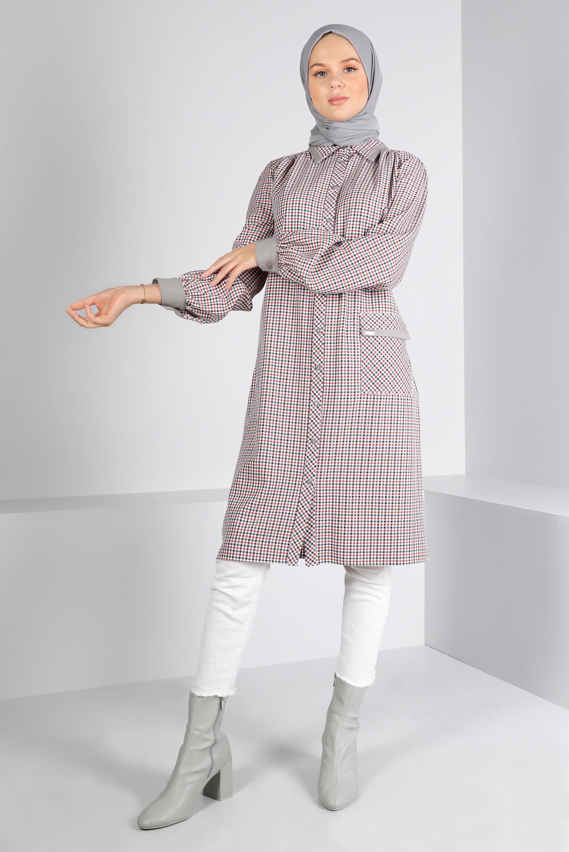 Tesettür giyim KIRMIZI PÖTİKARE DESEN CEPLİ TUNİK 43313 