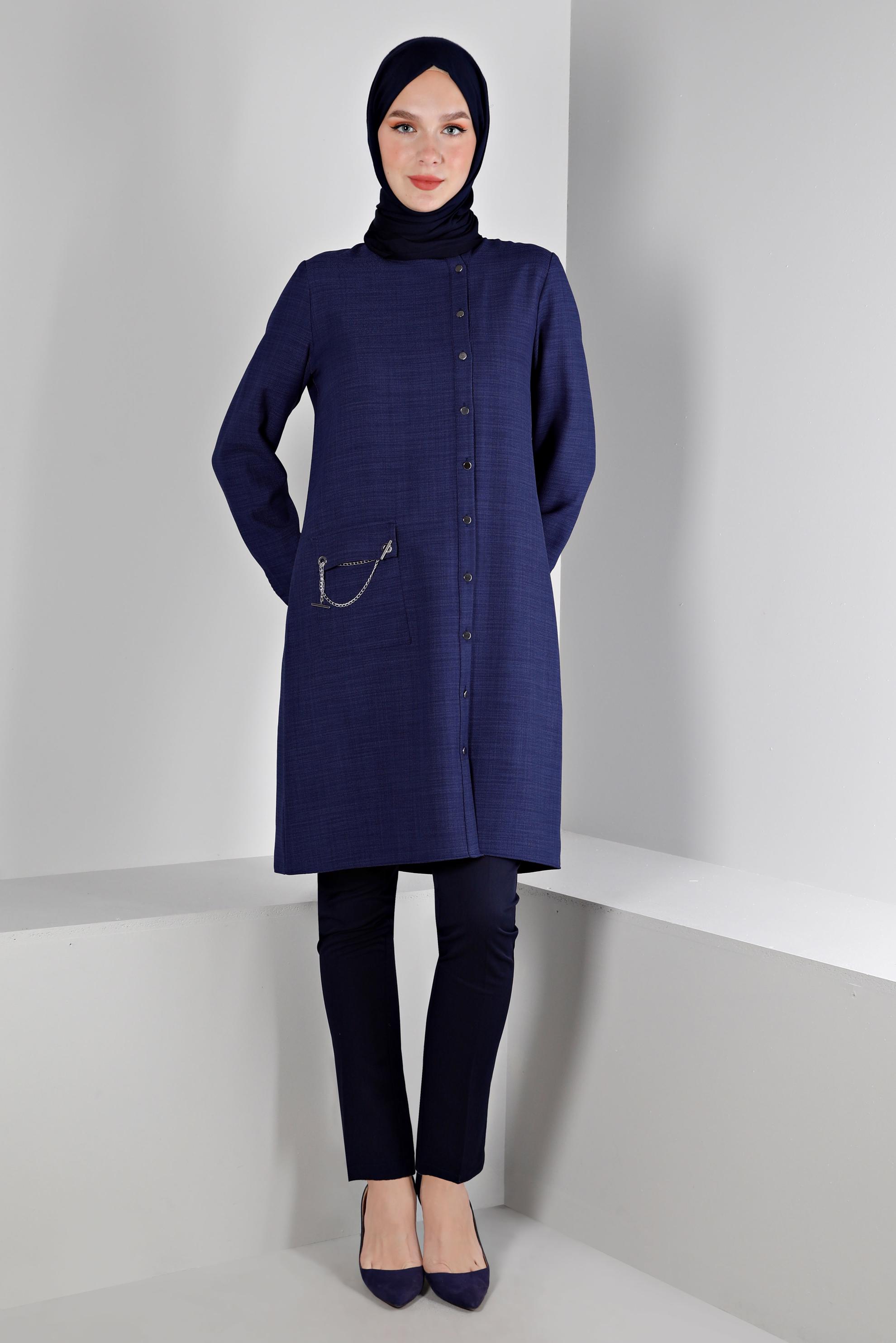 Tesettür giyim LACİVERT ZİNCİR DETAYLI DÜĞMELİ TUNİK 43314