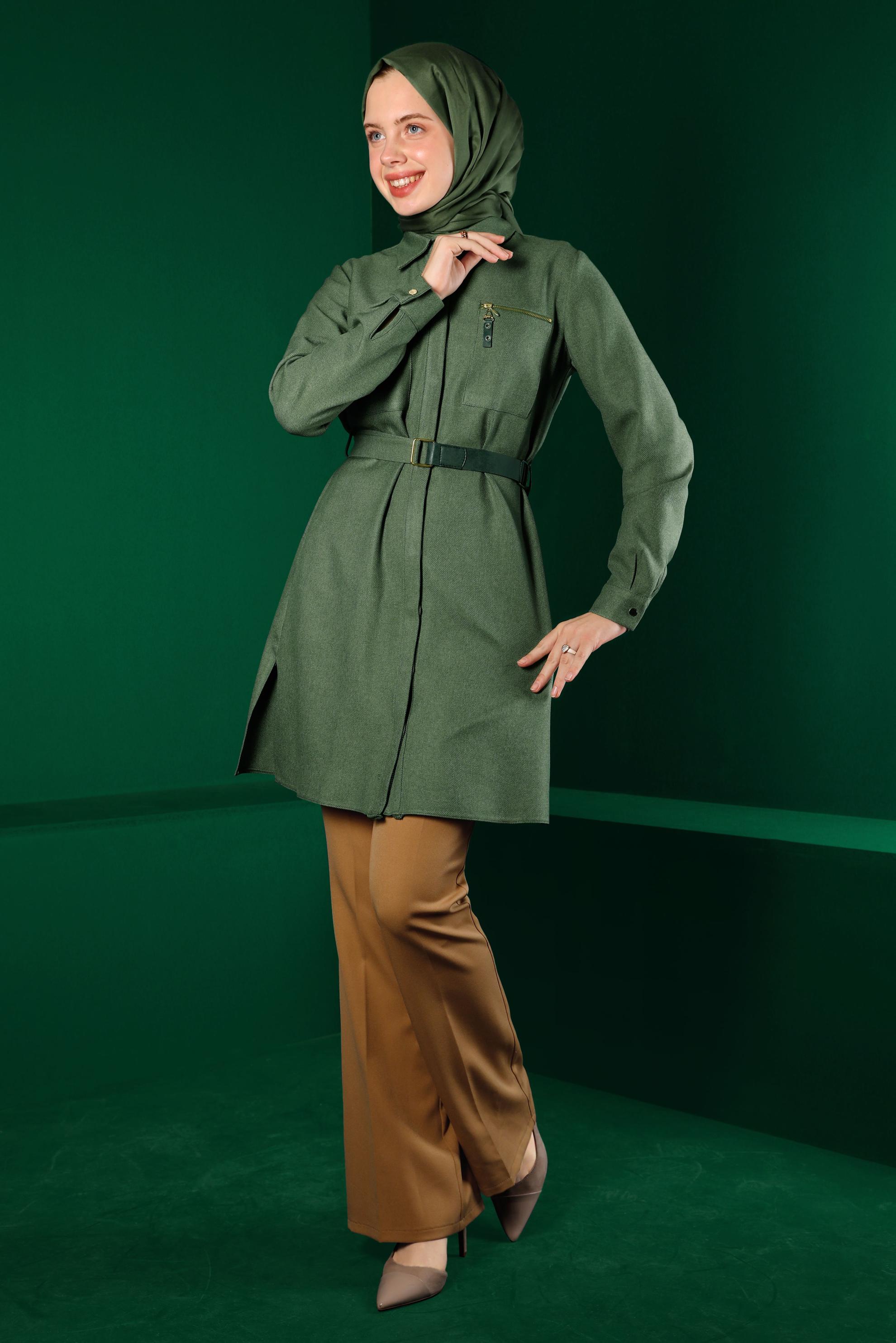 Tesettür giyim YEŞİL GİZLİ DÜĞMELİ KEMERLİ TUNİK 43324 