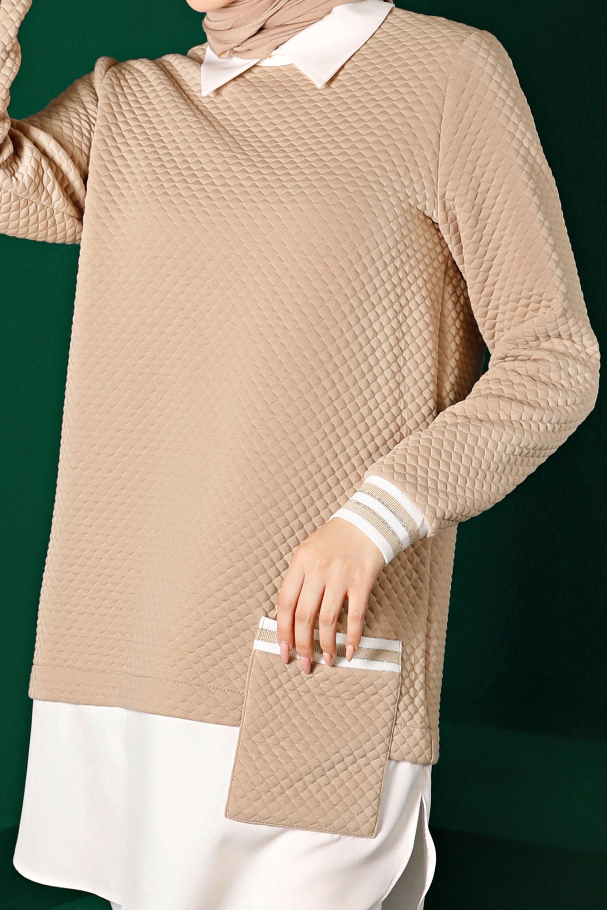 Tesettür giyim BEJ KAPİTONE DESENLİ CEPLİ TUNİK 43356