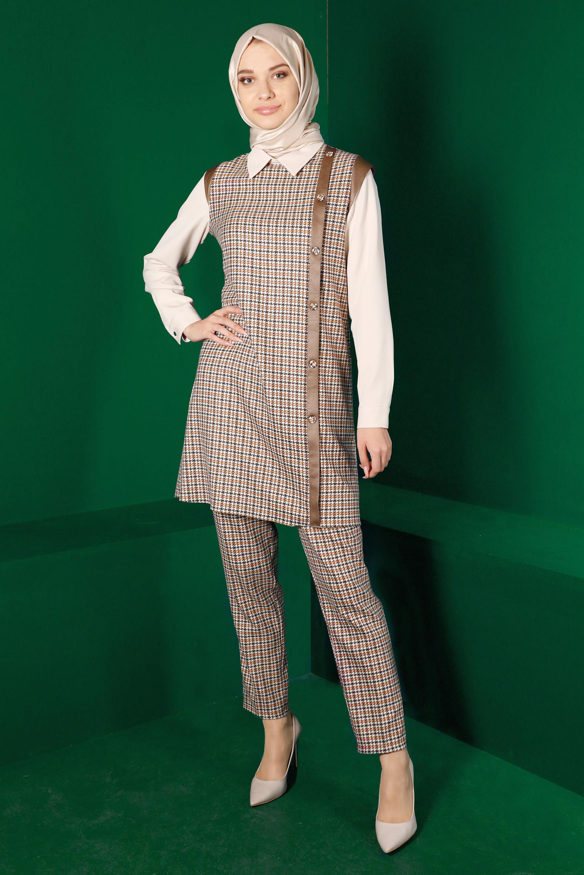 Tesettür giyim TURUNCU KAZAYAĞI DESENLİ DÜĞMELİ TUNİK 43361