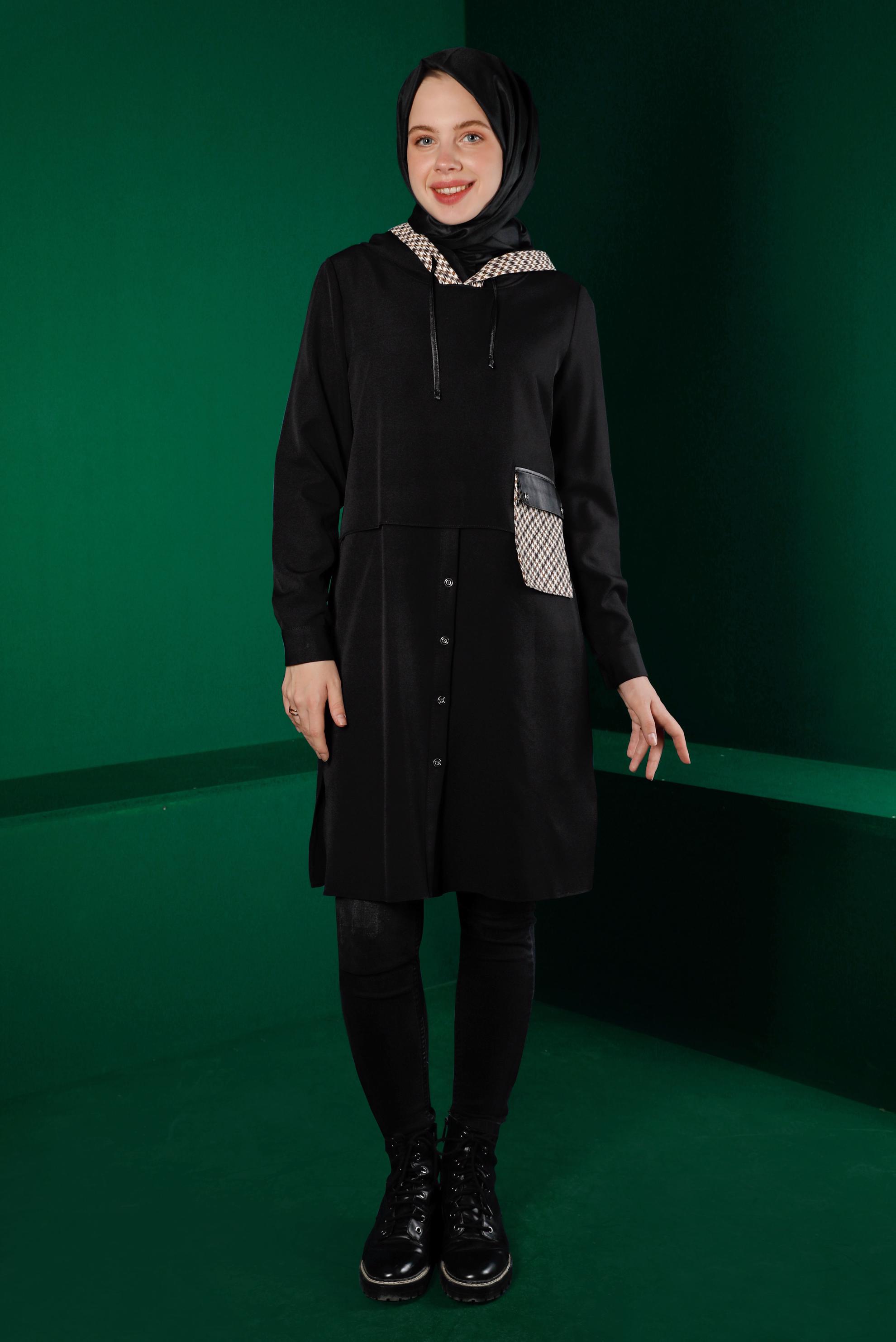 Tesettür giyim SİYAH KAZAYAĞI DESENLİ CEPLİ TUNİK 43375