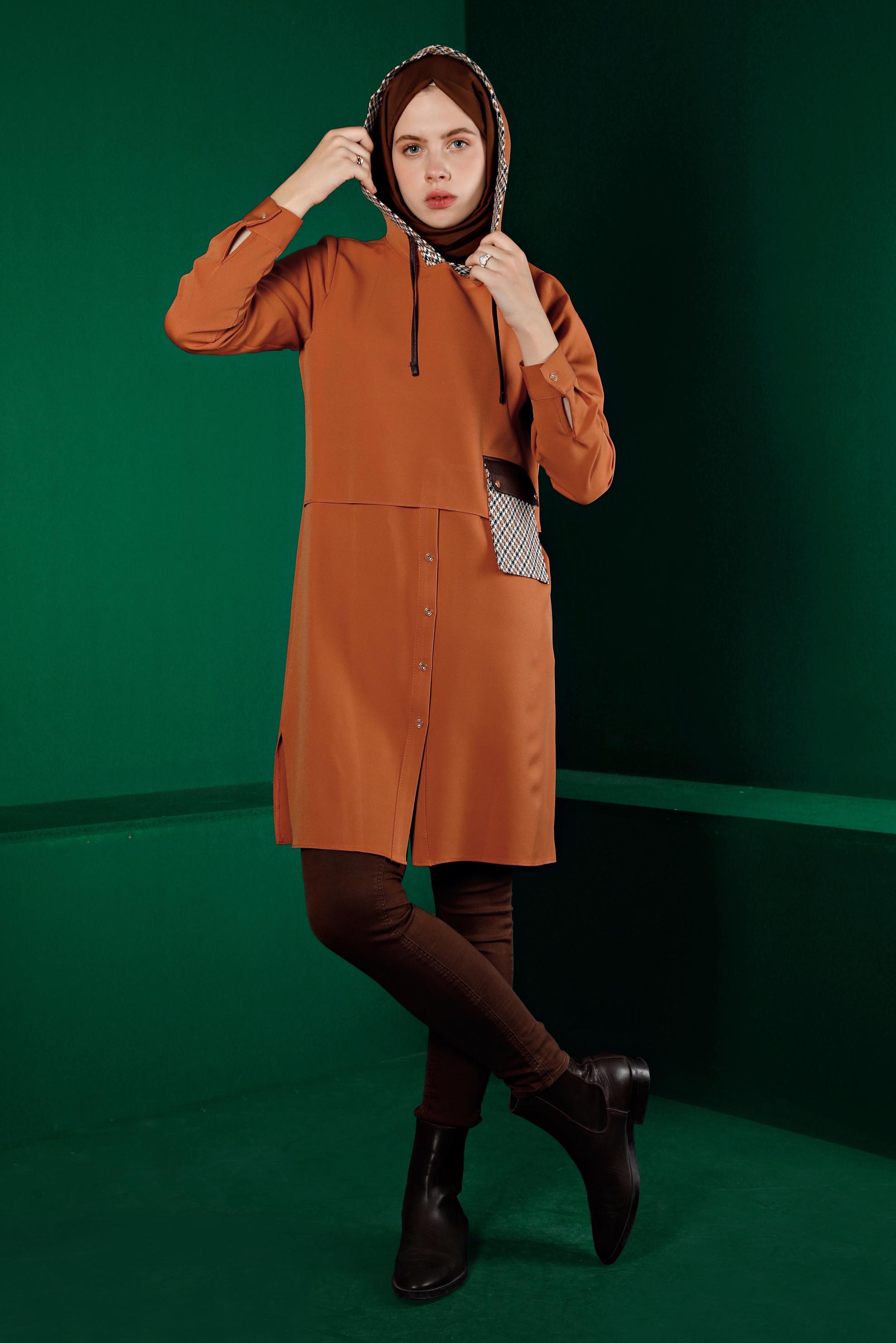 Tesettür giyim TURUNCU KAZAYAĞI DESENLİ CEPLİ TUNİK 43375