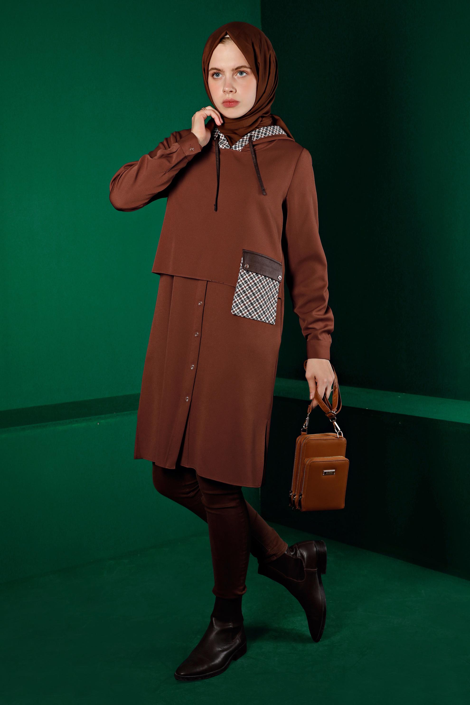 Tesettür giyim KAHVE KAZAYAĞI DESENLİ CEPLİ TUNİK 43375