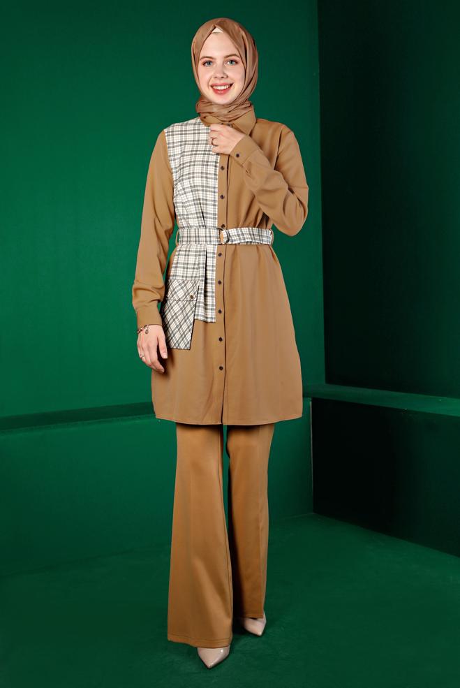 Tesettür giyim KAHVE EKOSE DESEN DETAYLI CEPLİ TUNİK 43377 - ALVİNA