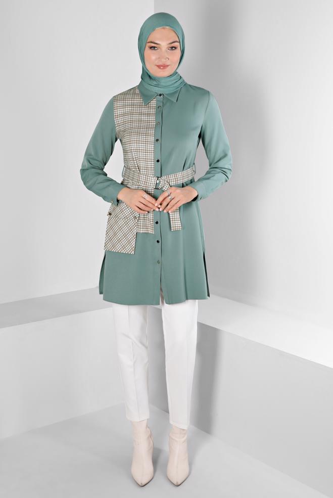 Tesettür giyim YEŞİL EKOSE DESEN DETAYLI CEPLİ TUNİK 43377 - ALVİNA