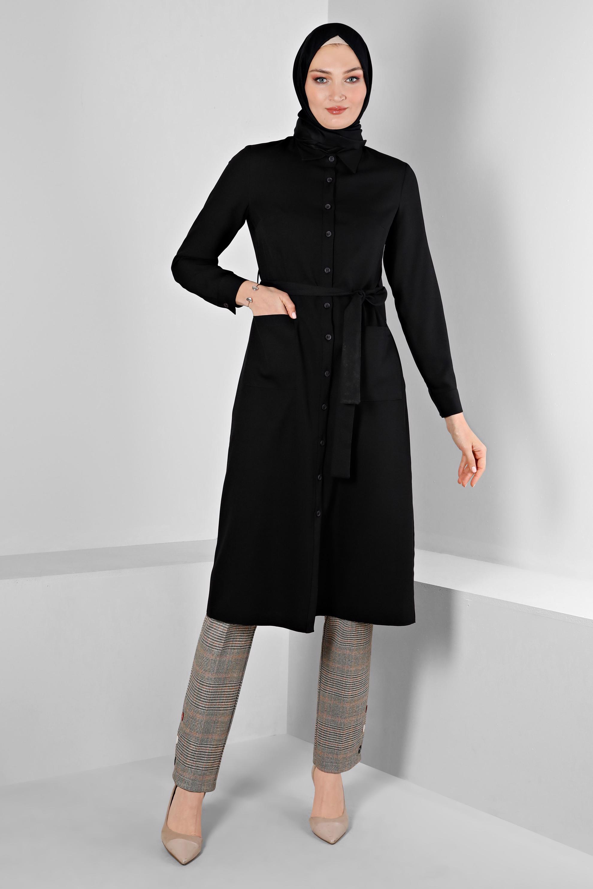 Tesettür giyim SİYAH DÜĞMELİ KUŞAKLI TUNİK 43385