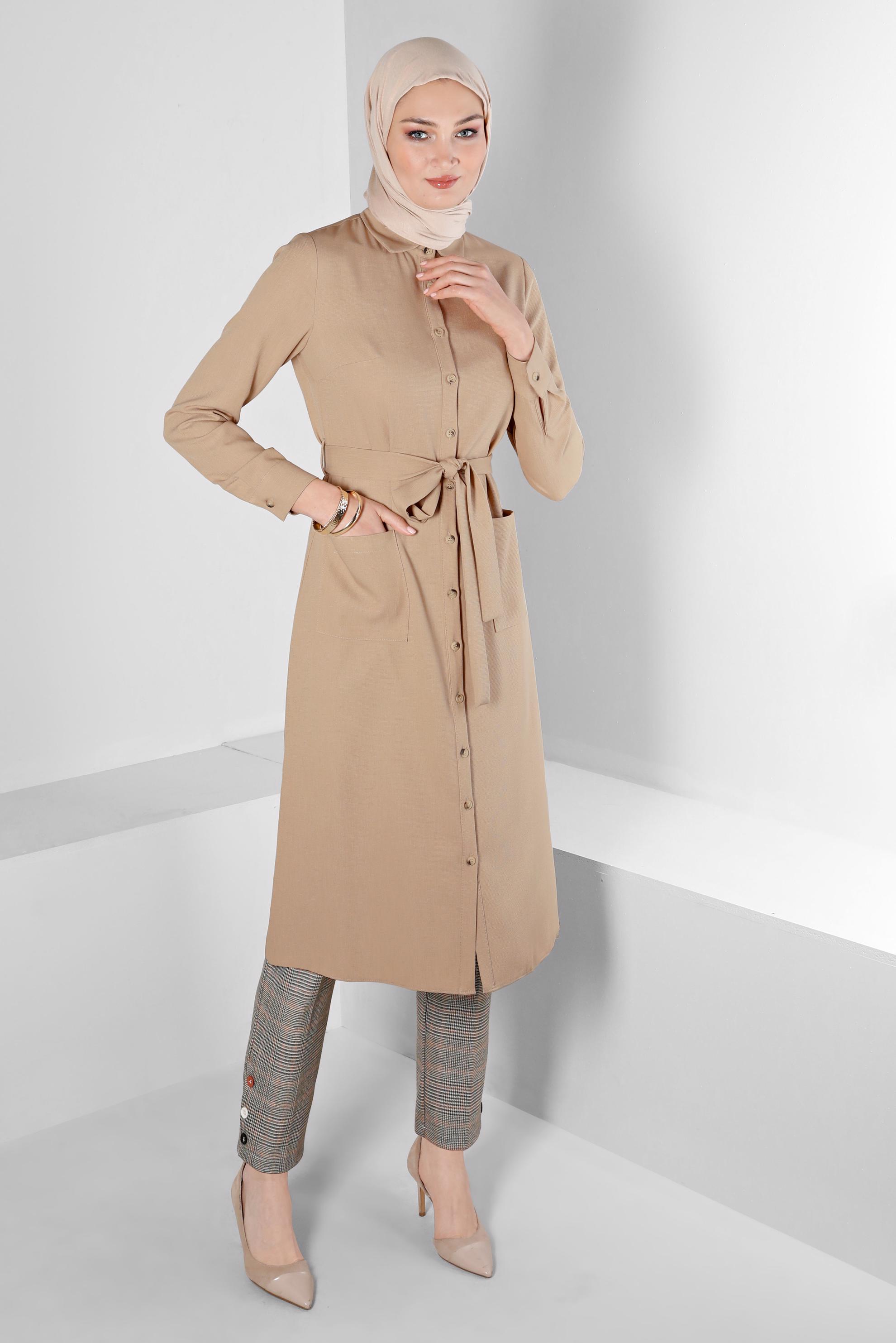 Tesettür giyim BEJ DÜĞMELİ KUŞAKLI TUNİK 43385