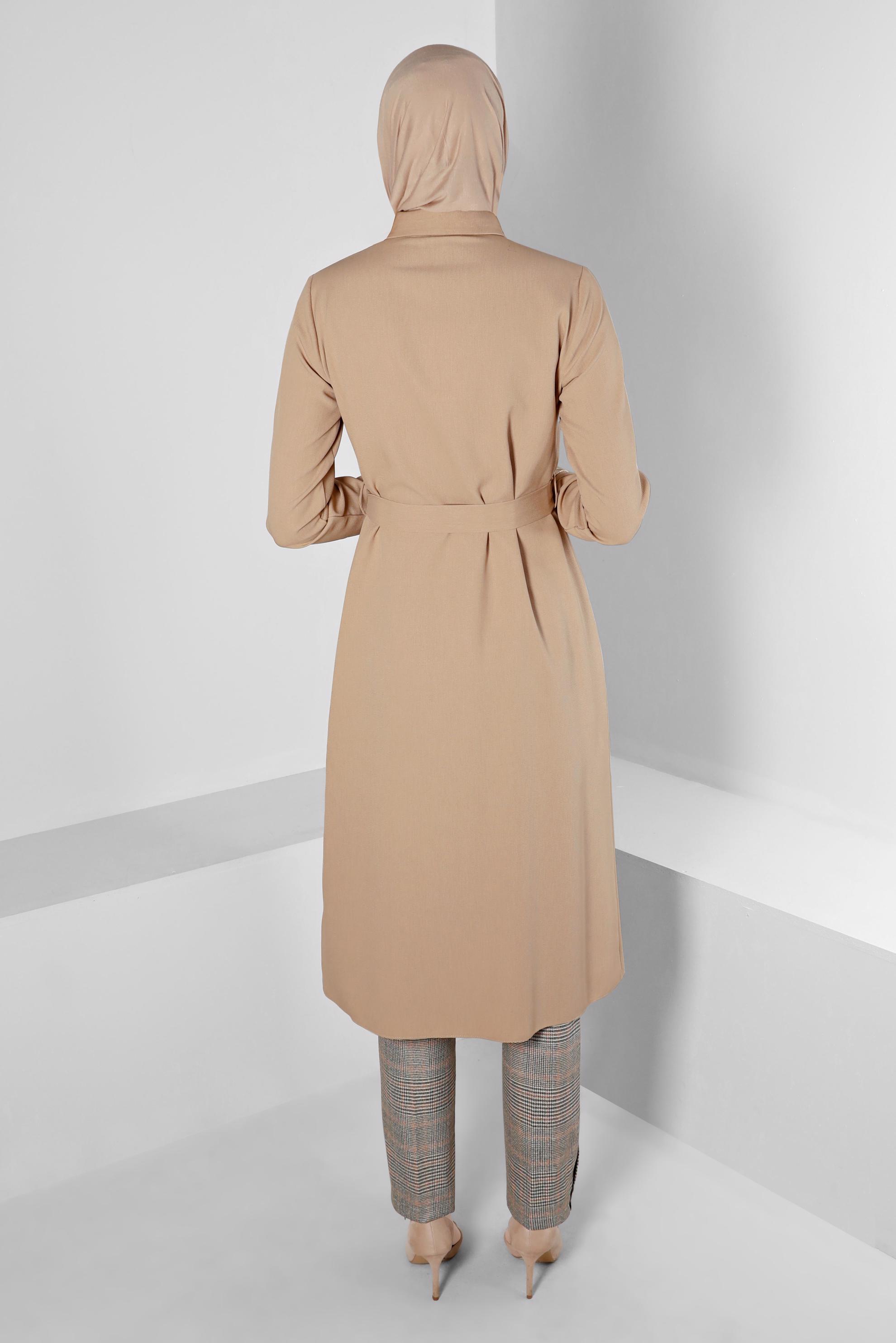 Tesettür giyim BEJ DÜĞMELİ KUŞAKLI TUNİK 43385