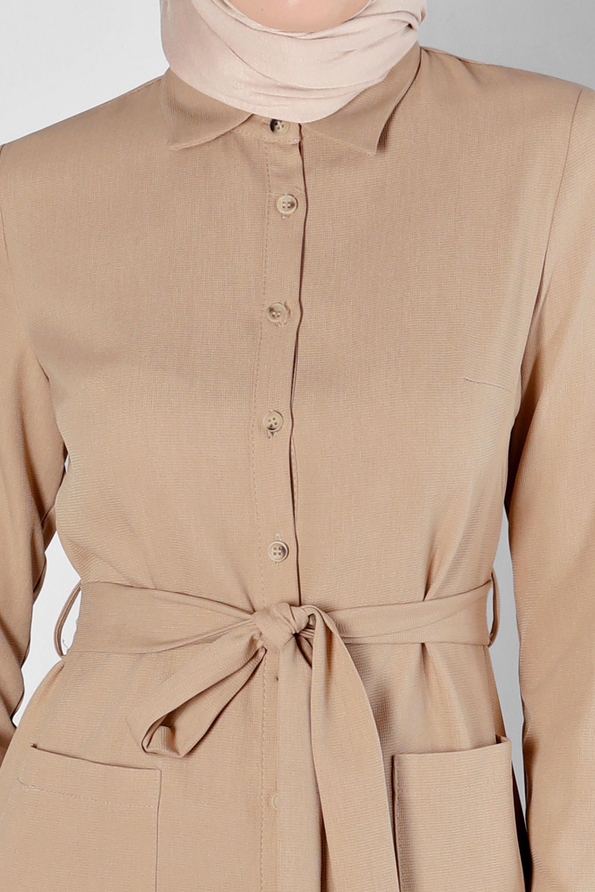 Tesettür giyim BEJ DÜĞMELİ KUŞAKLI TUNİK 43385