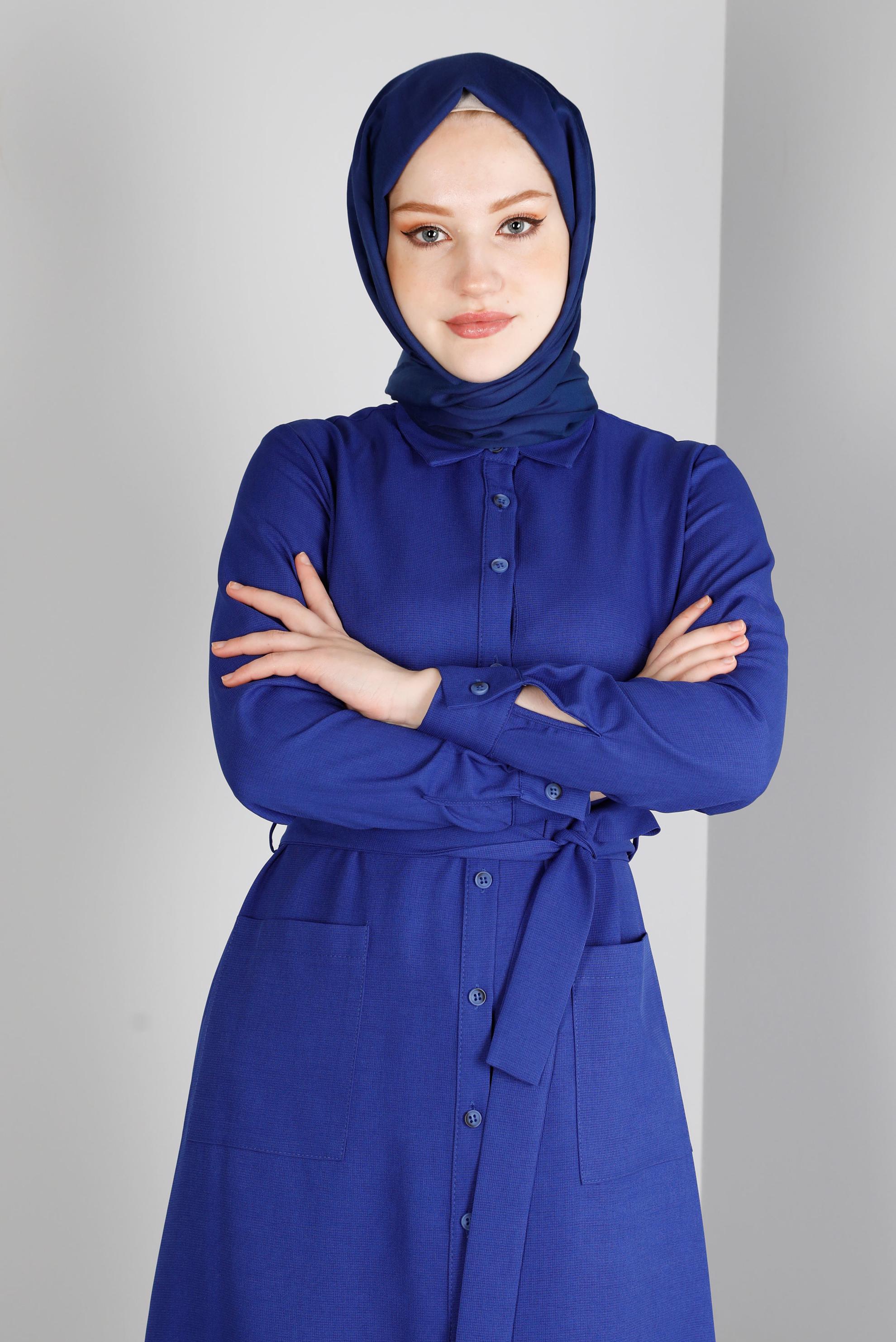 Tesettür giyim LACİVERT DÜĞMELİ KUŞAKLI TUNİK 43385