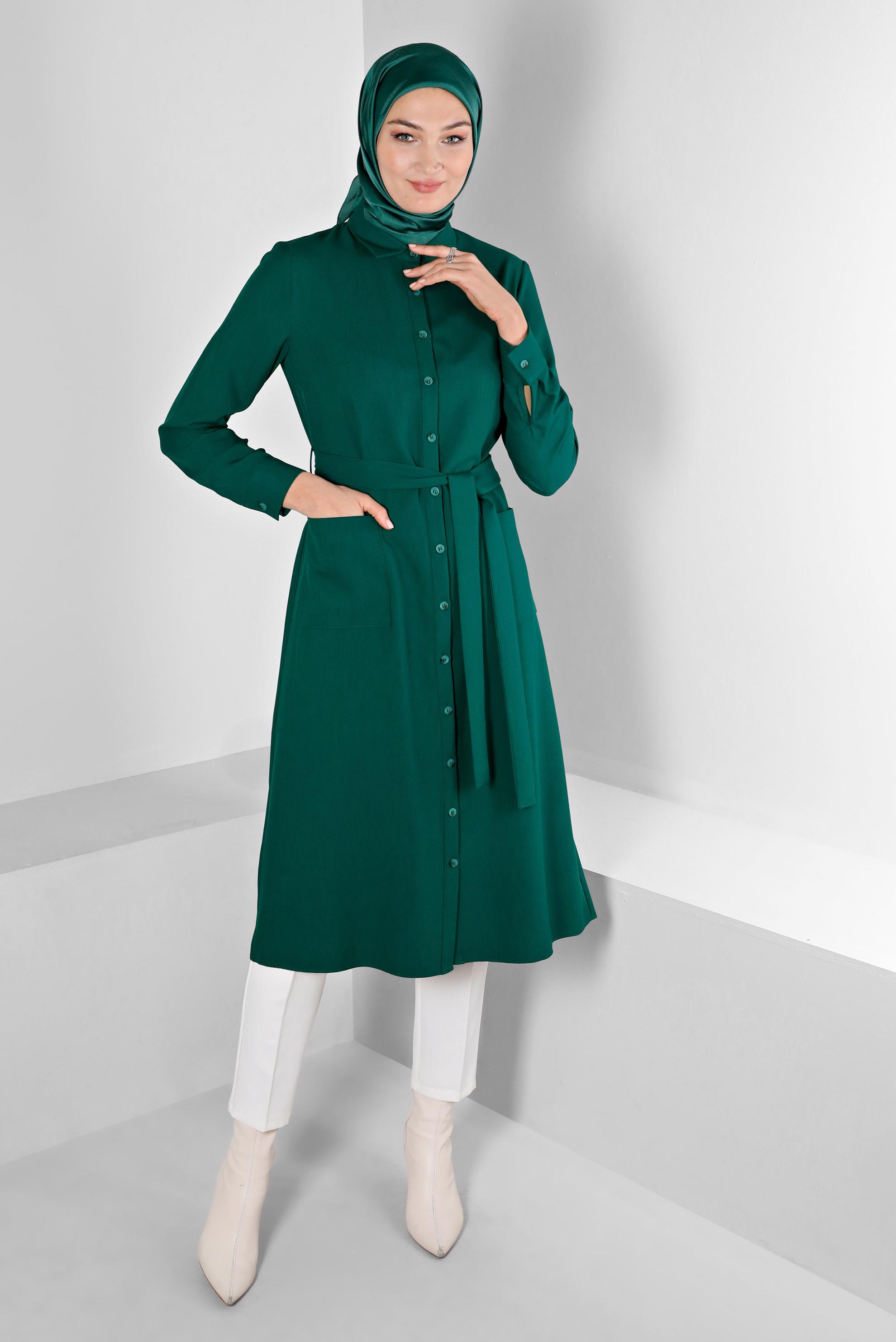 Tesettür giyim YEŞİL DÜĞMELİ KUŞAKLI TUNİK 43385