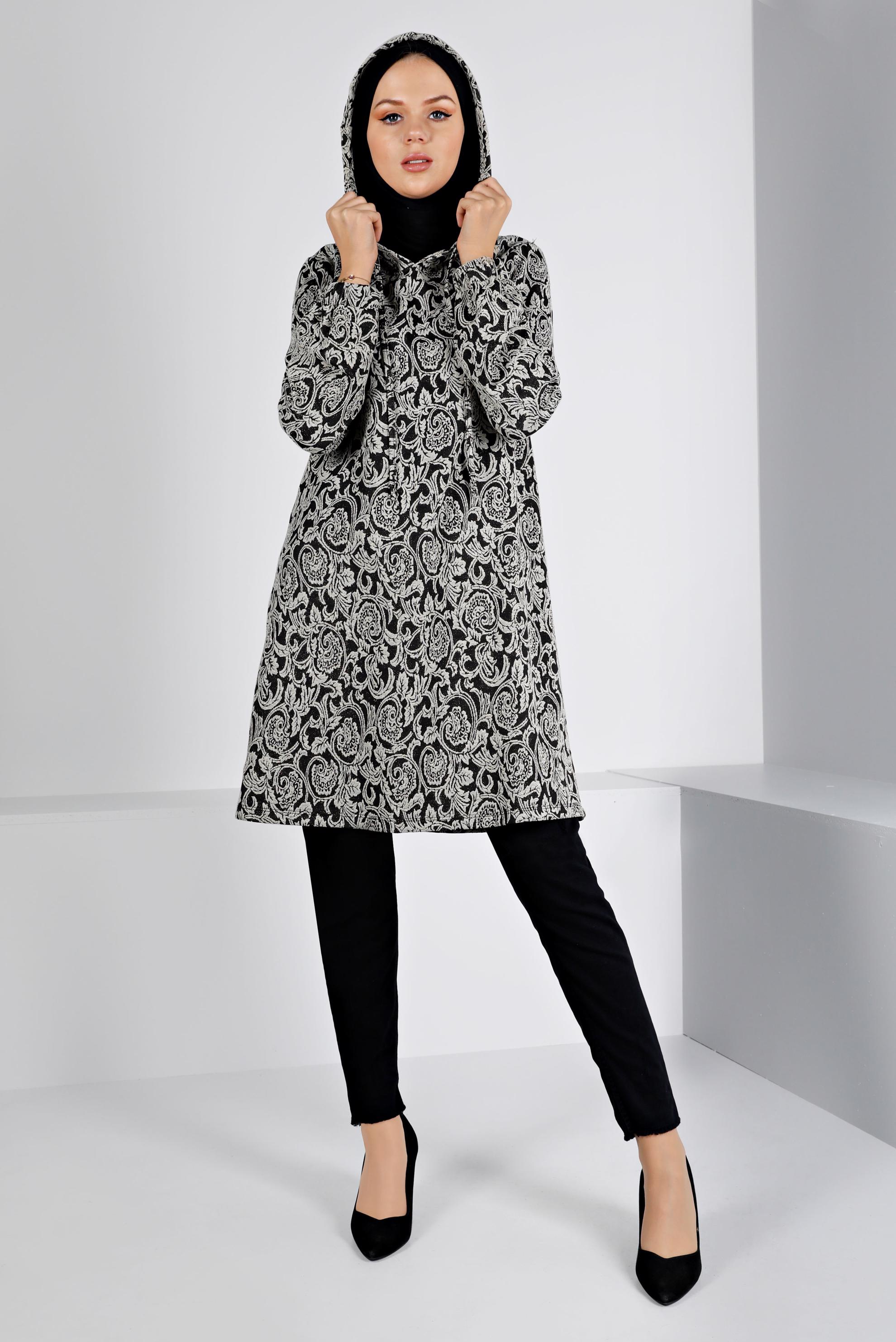 Tesettür giyim KAHVE KAPÜŞONLU DESENLİ TRİKO TUNİK 43391