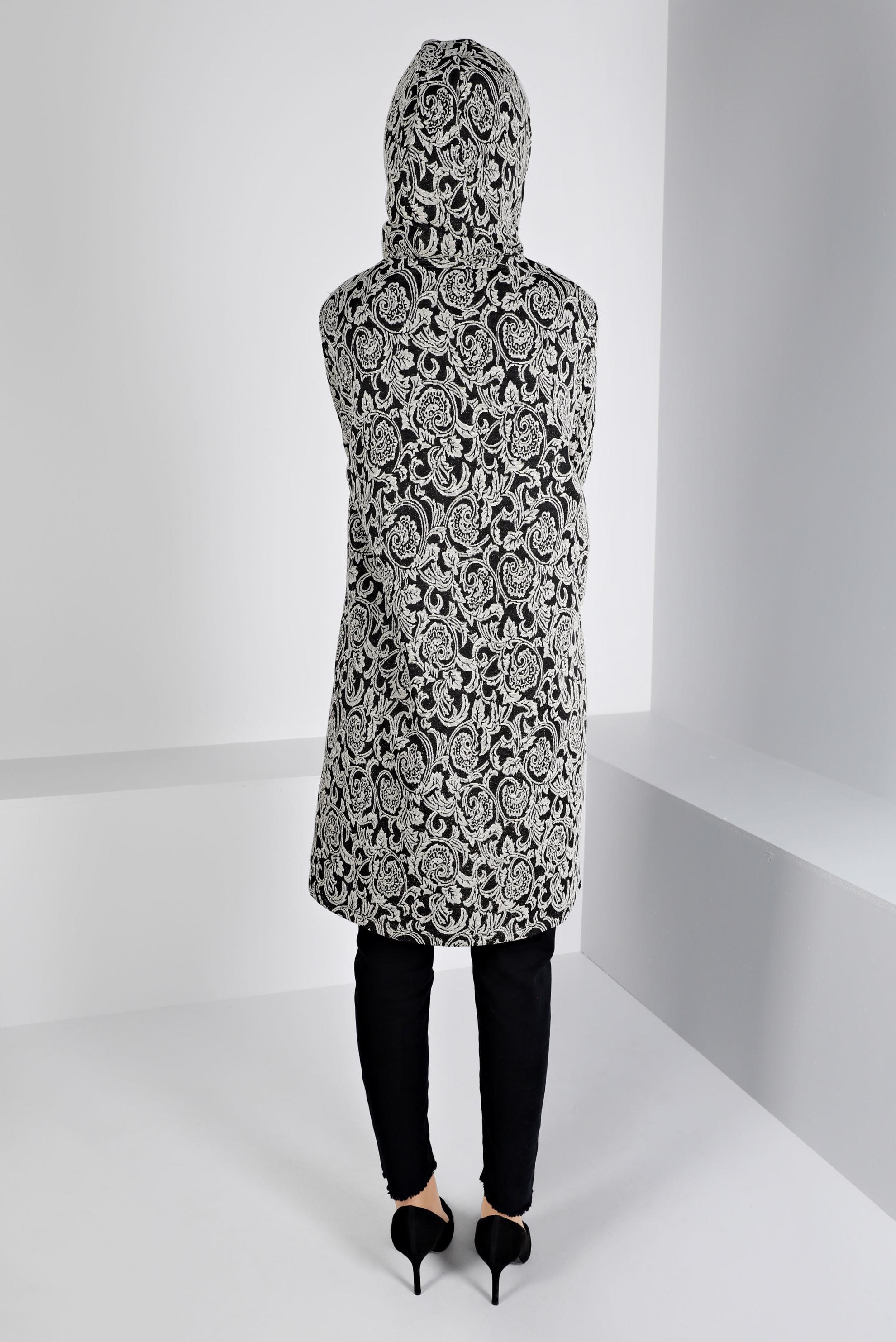 Tesettür giyim KAHVE KAPÜŞONLU DESENLİ TRİKO TUNİK 43391