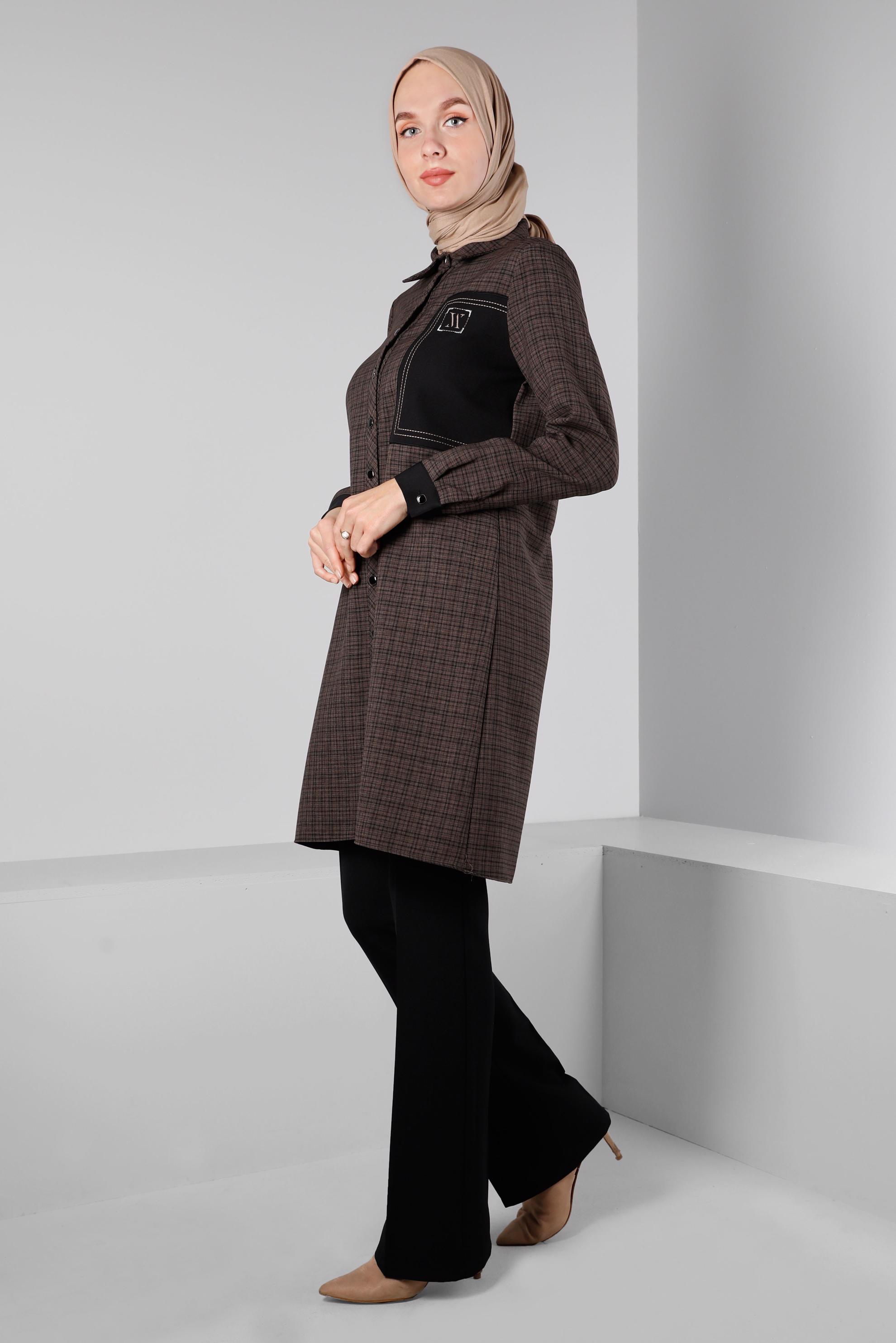 Tesettür giyim VİZON YAMA DETAYLI KARELİ TUNİK 43397-1 